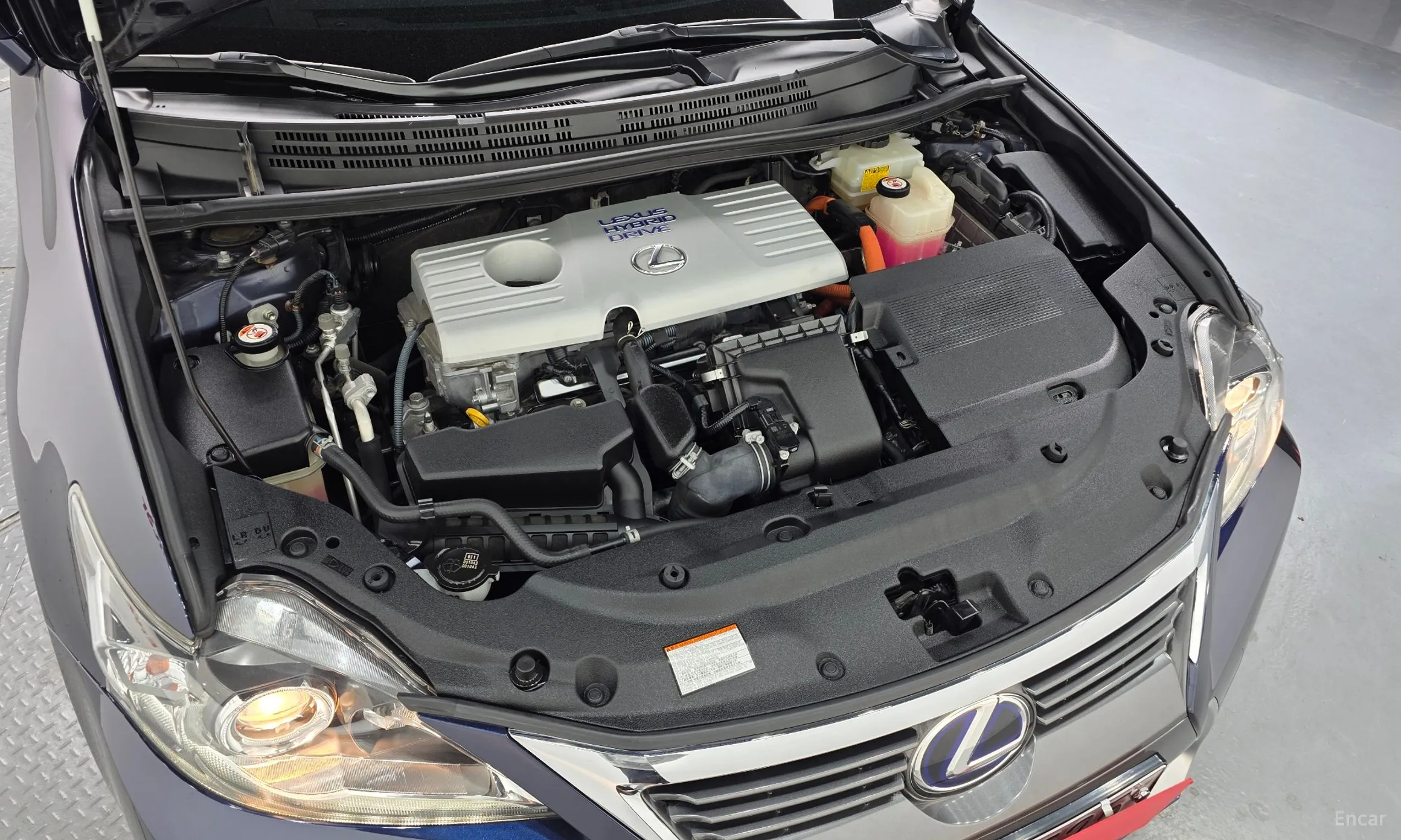 Lexus CT200h превью 6