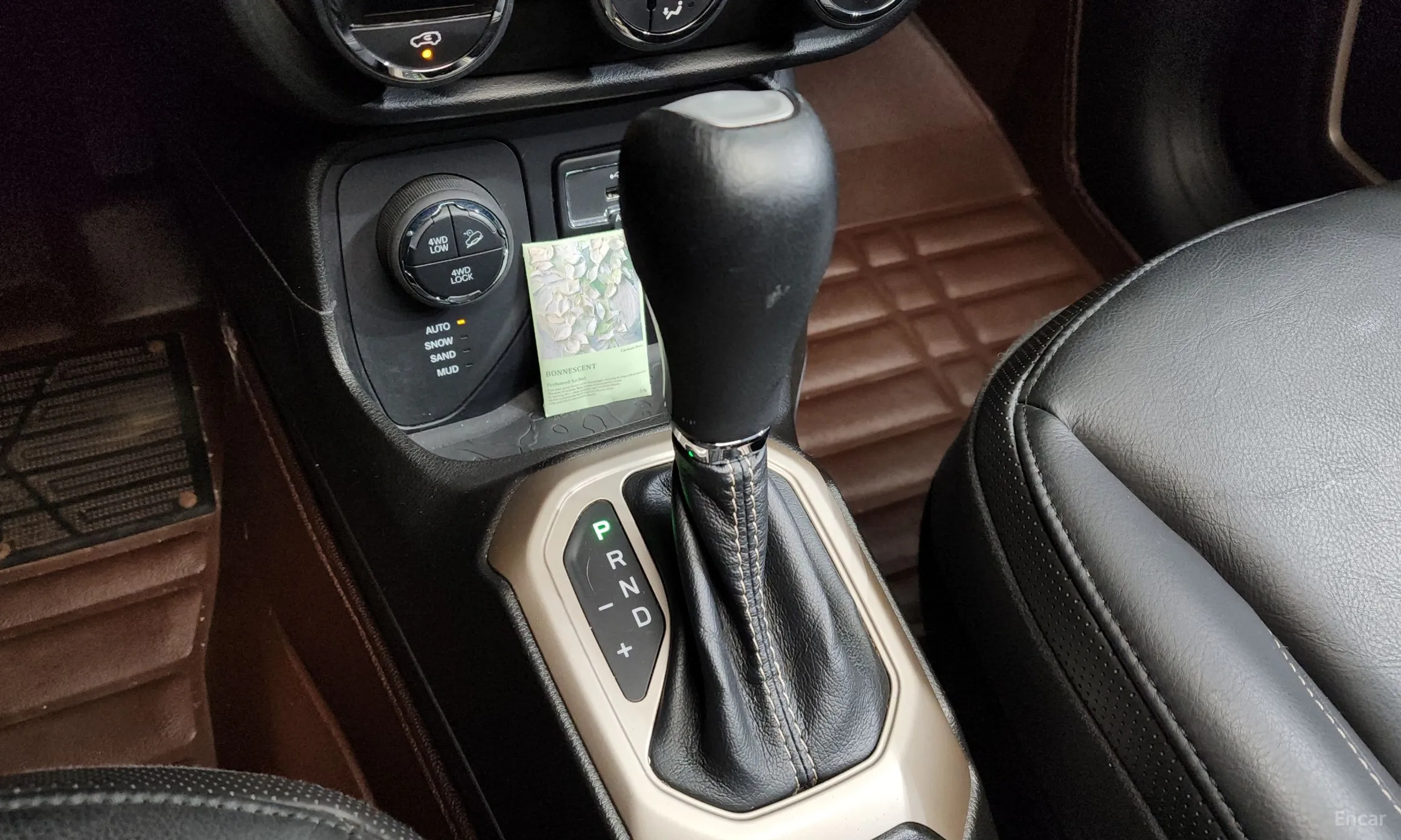 Jeep Renegade превью 9