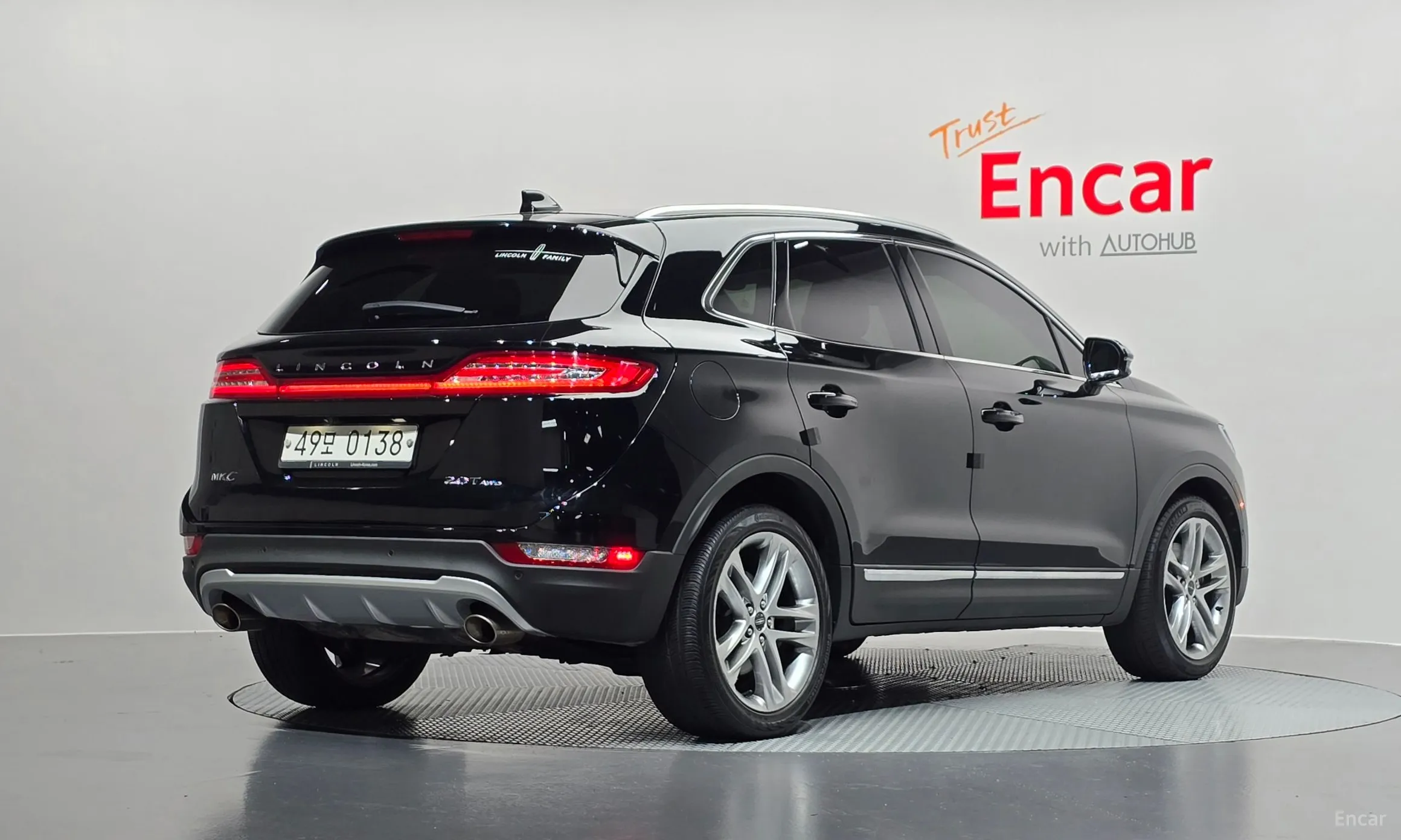 Lincoln MKC превью 2