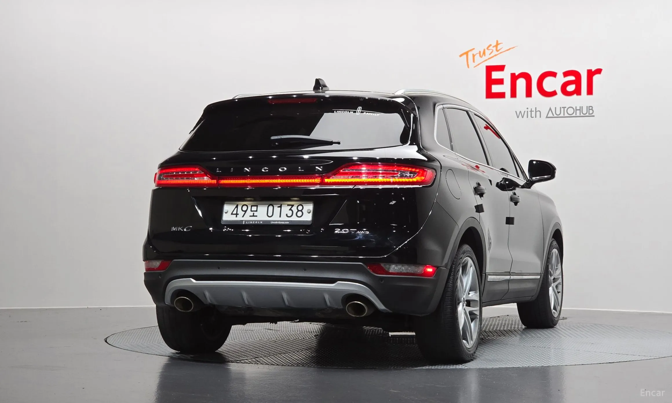 Lincoln MKC превью 4