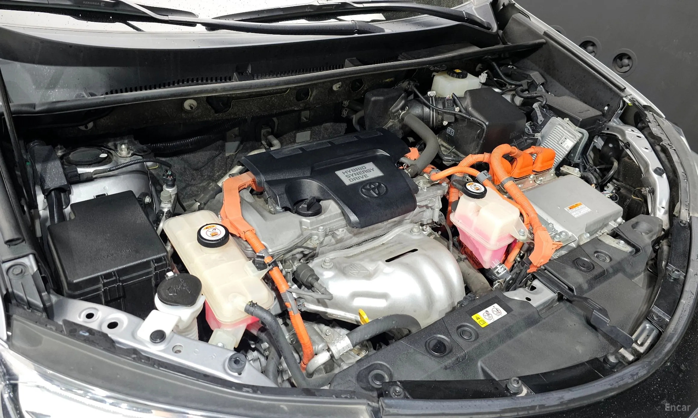 Toyota RAV4 превью 6