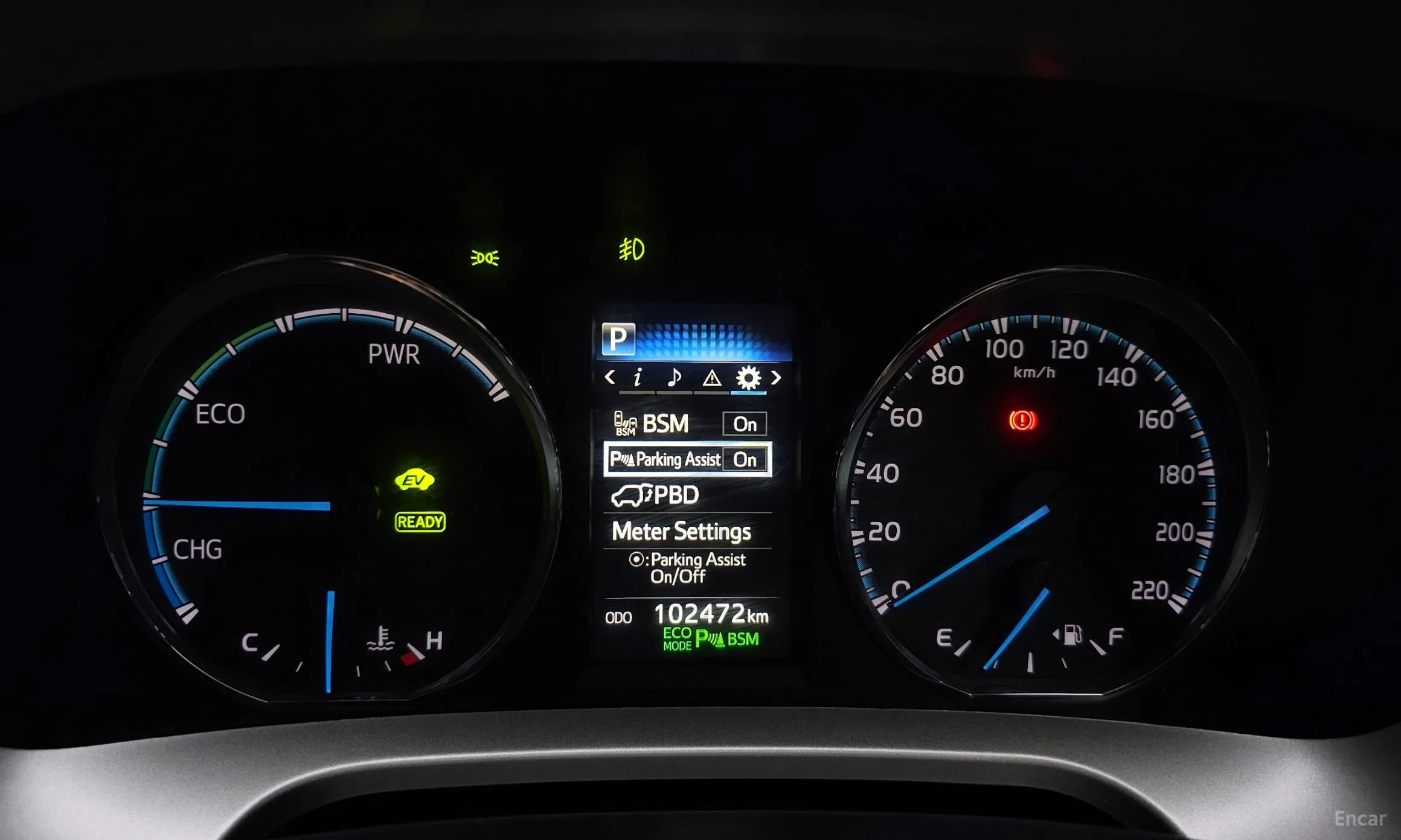 Toyota RAV4 превью 8
