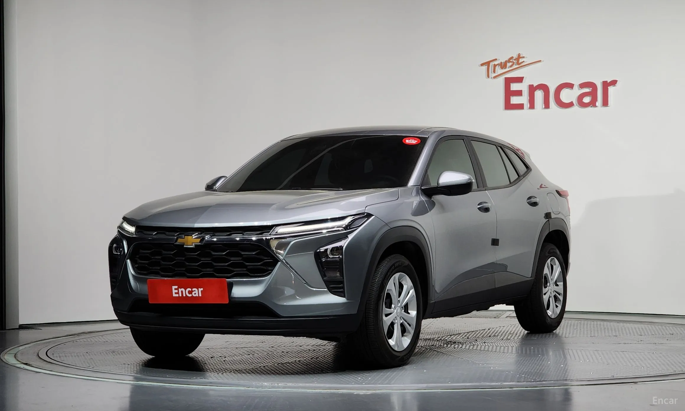 Trax Crossover