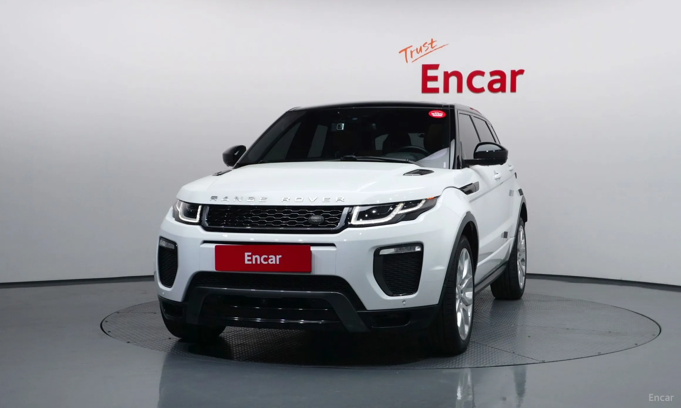 Land Rover Range Rover Evoque превью 3