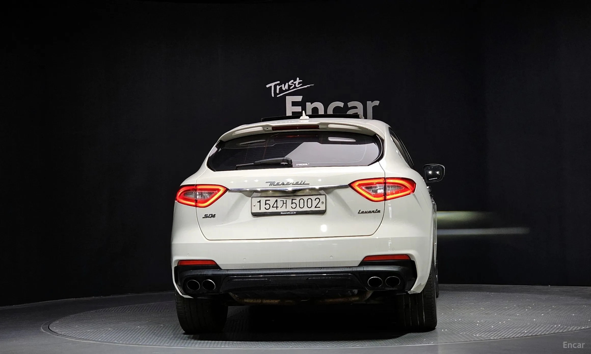 Maserati Levante превью 4