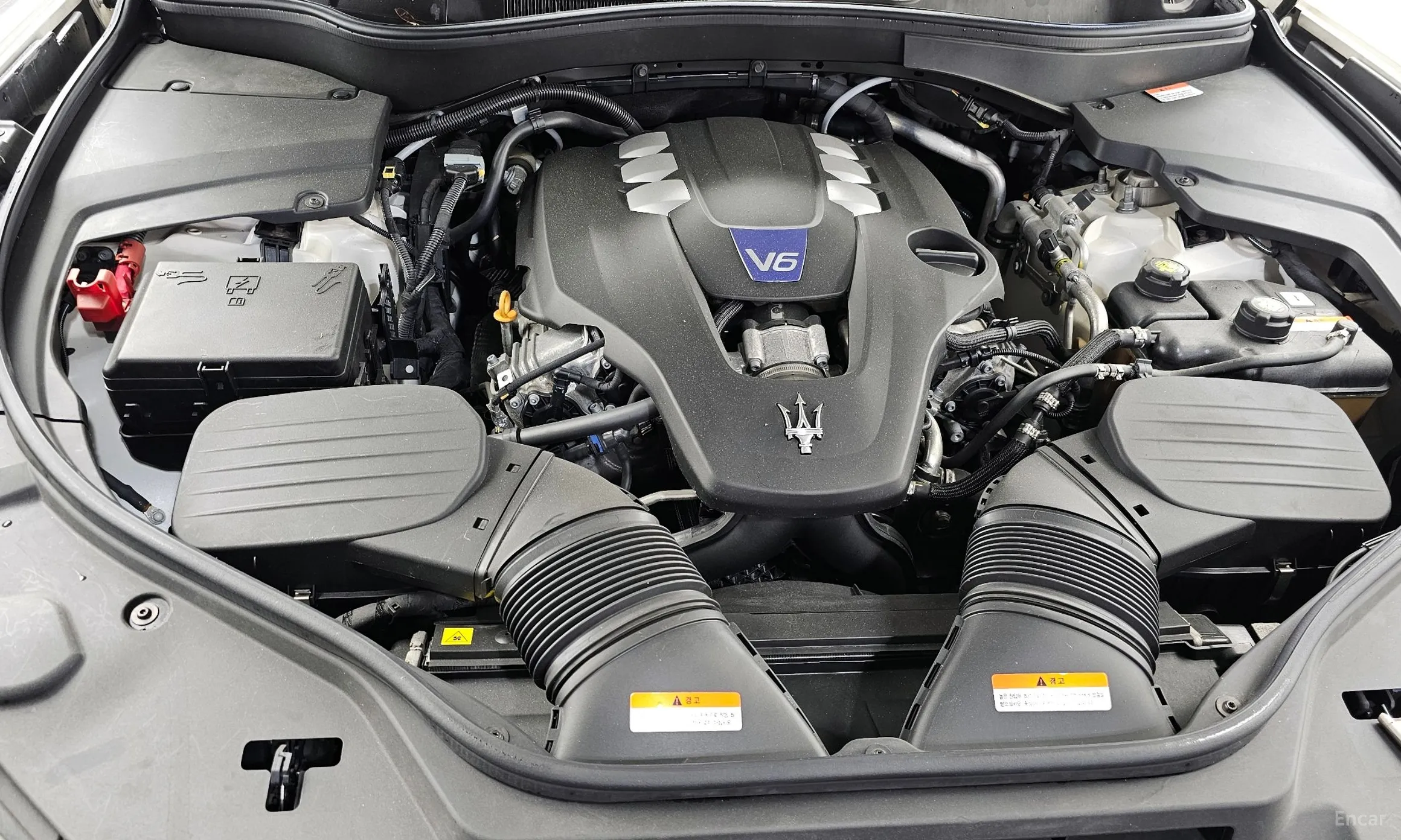 Maserati Levante превью 6
