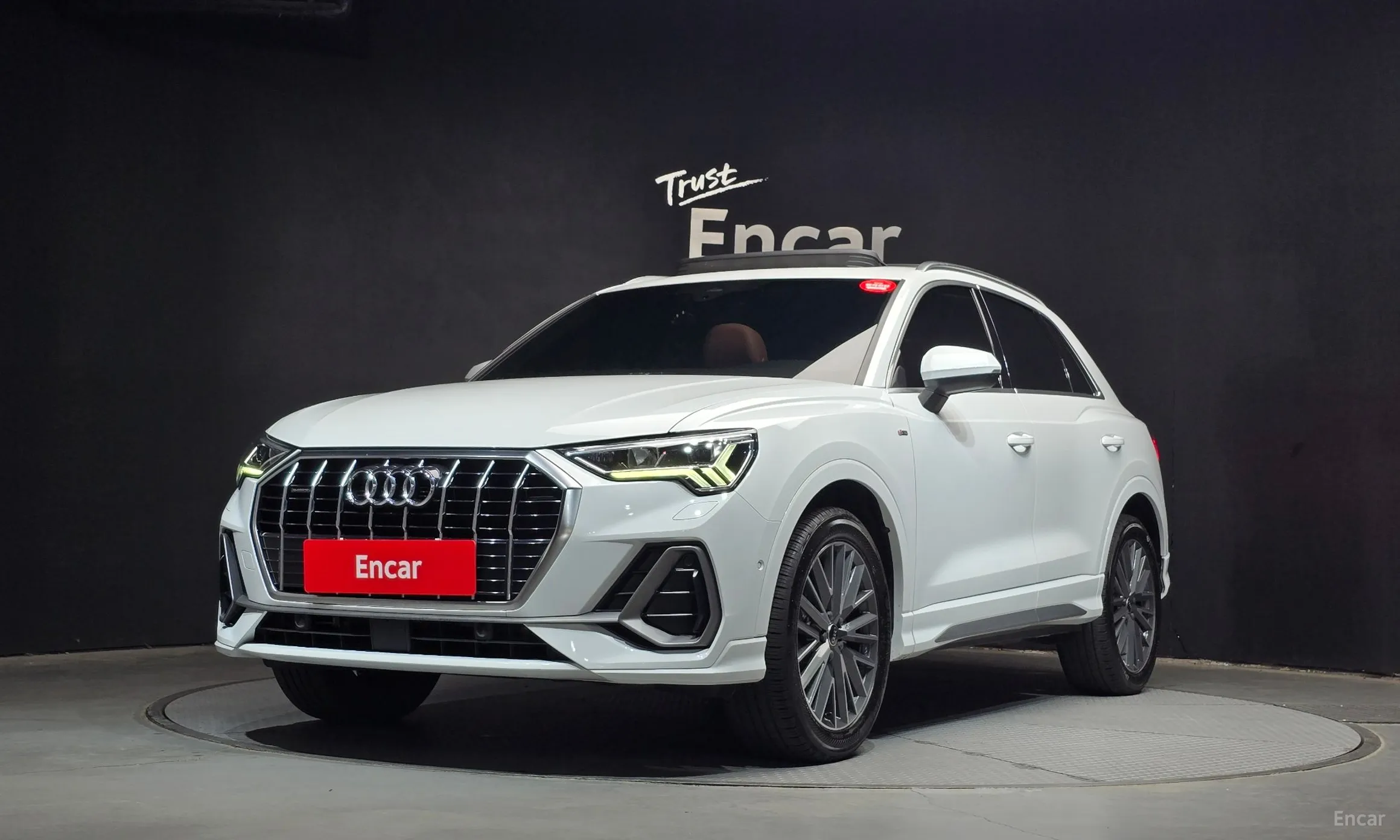 Q3 (F3)