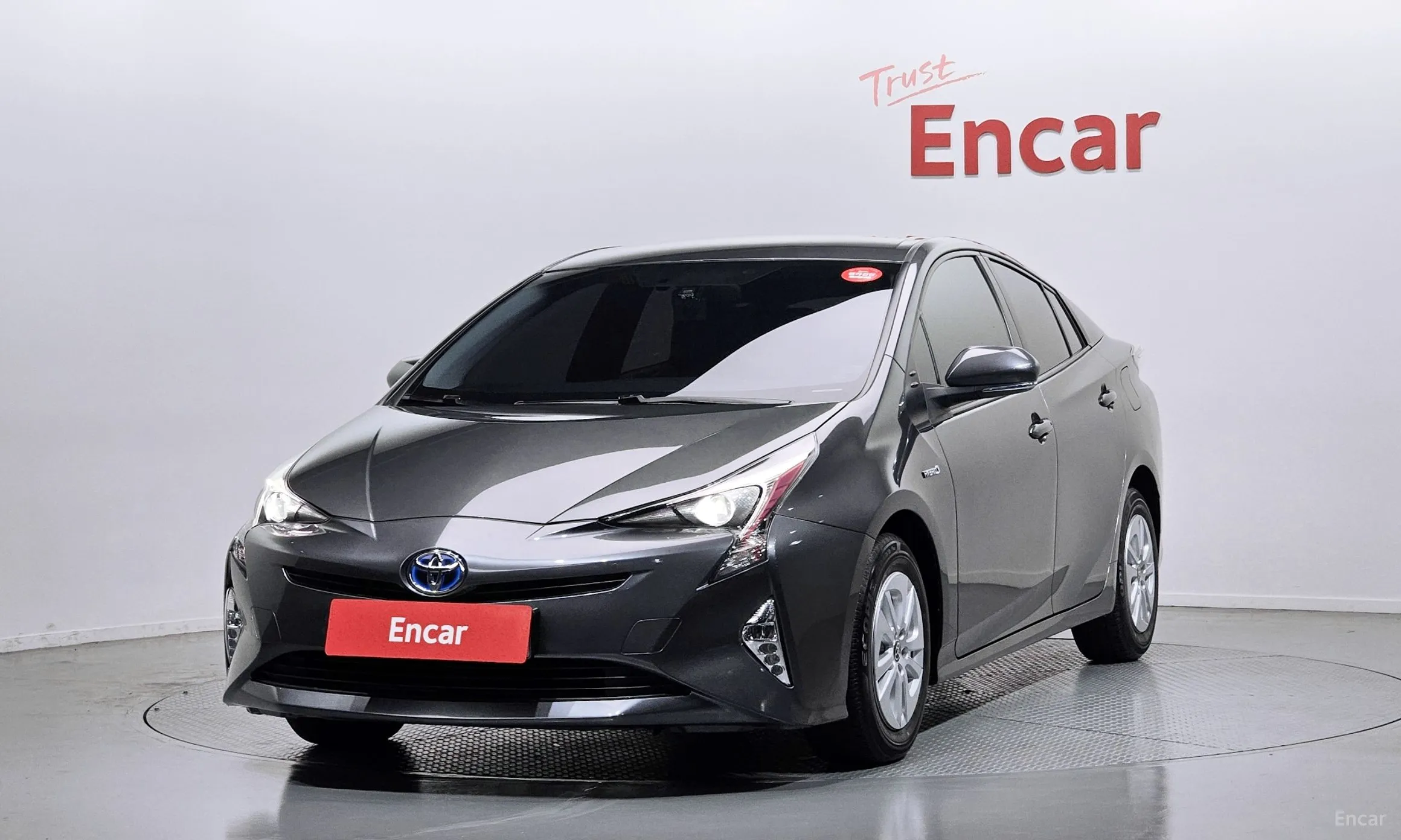 Toyota Prius 4th Generation