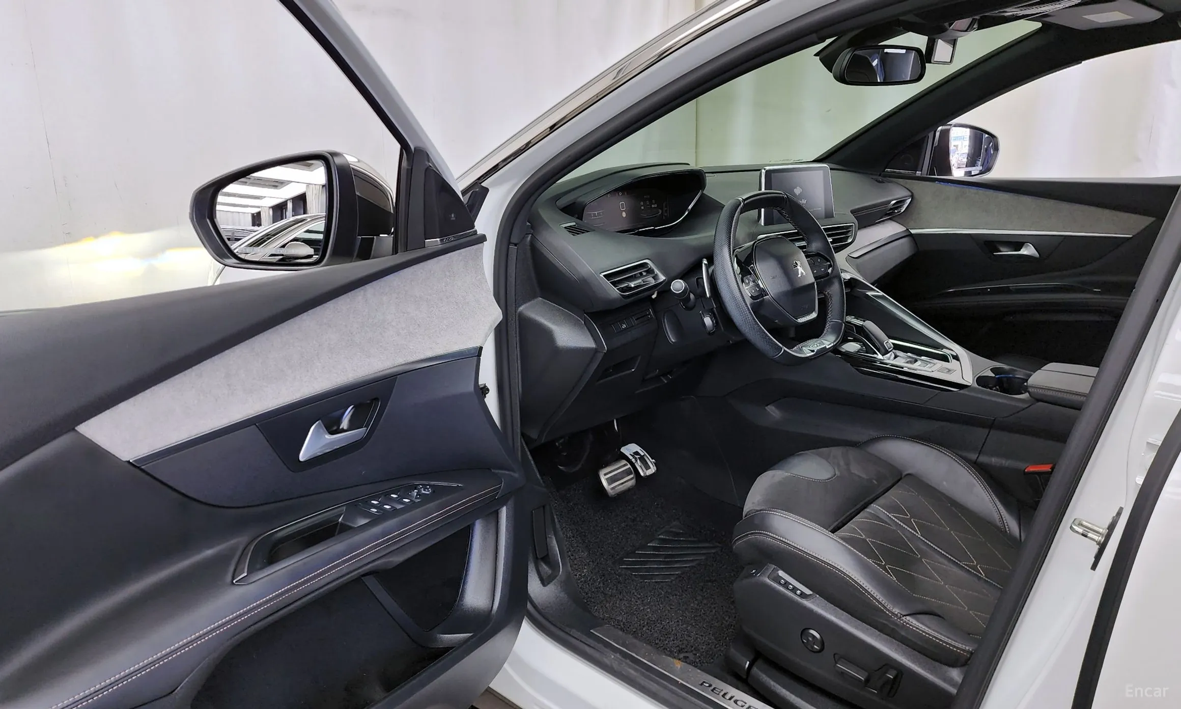 Peugeot 3008 2nd generation превью 10