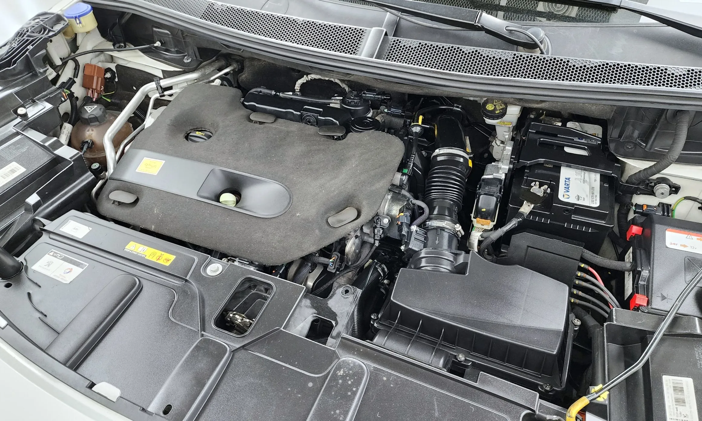 Peugeot 3008 2nd generation превью 6