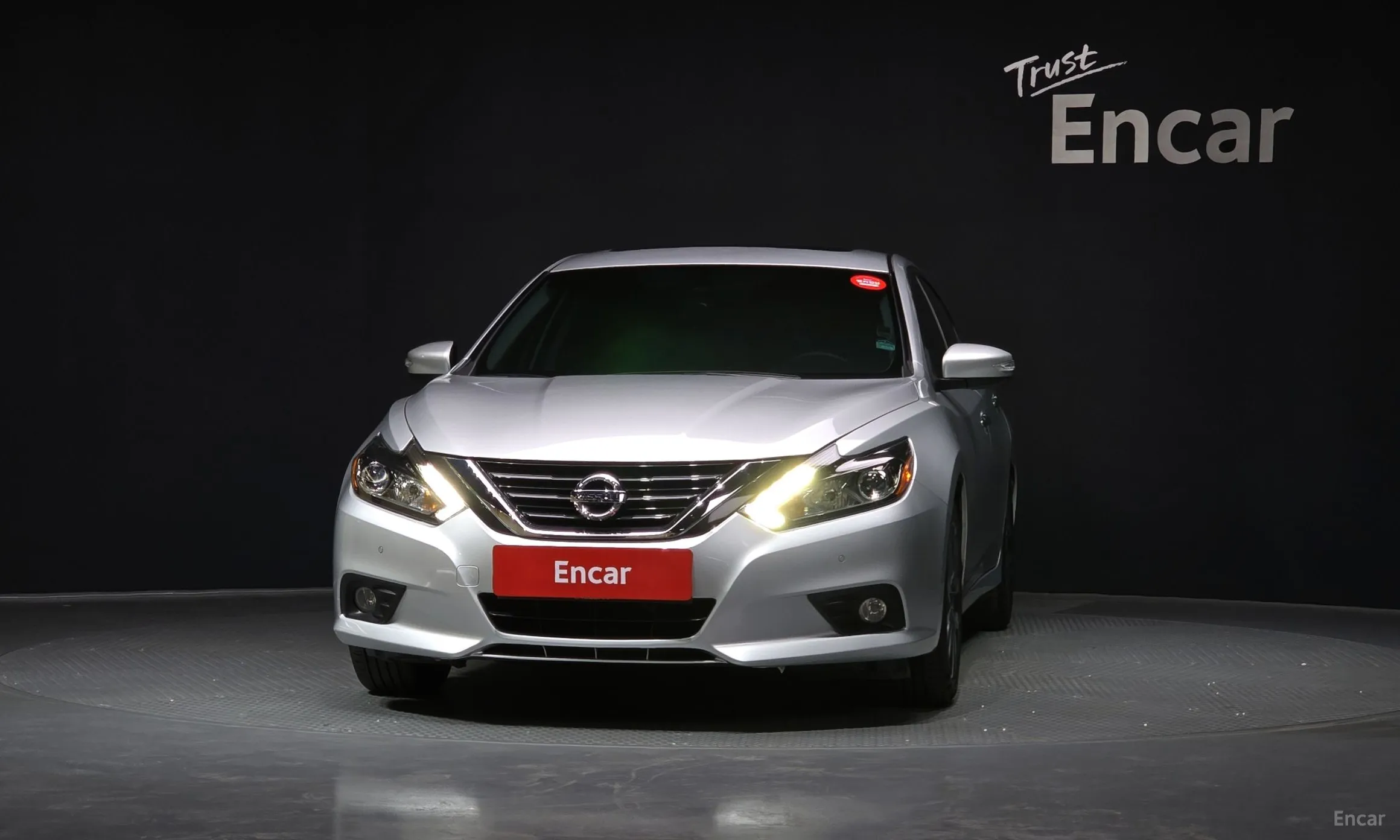 Nissan Altima превью 3