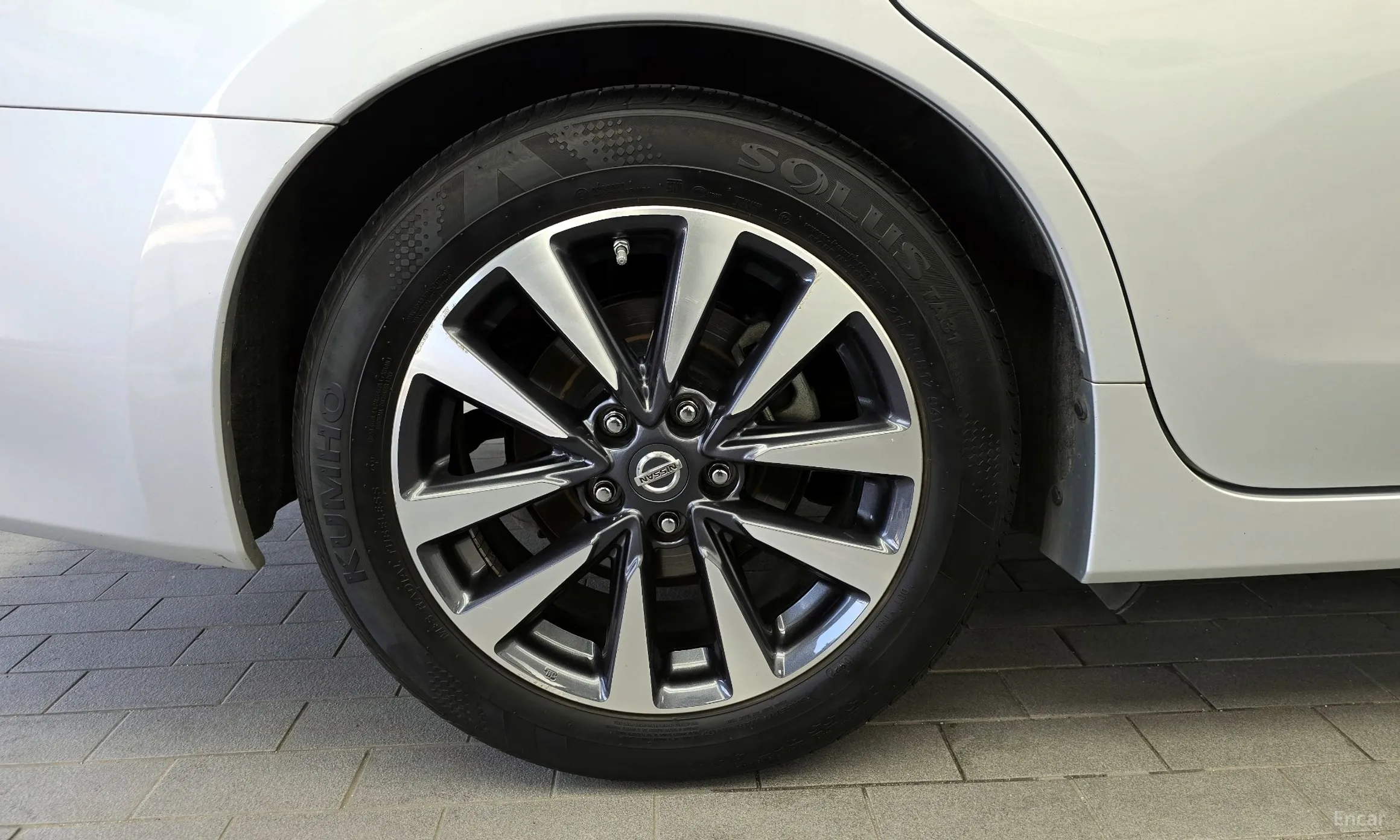 Nissan Altima превью 5