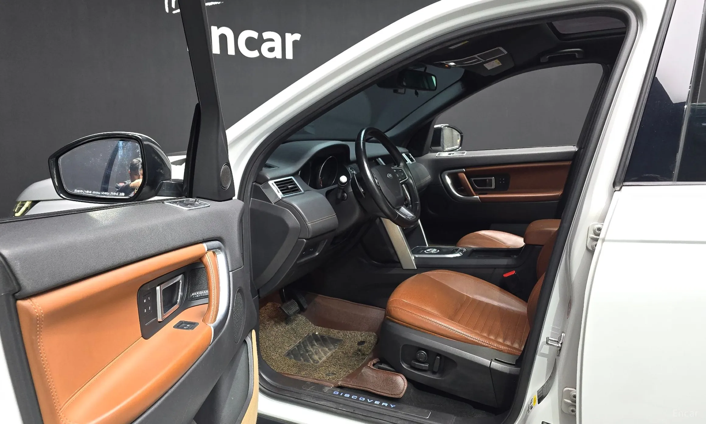 Land Rover Discovery Sports превью 10
