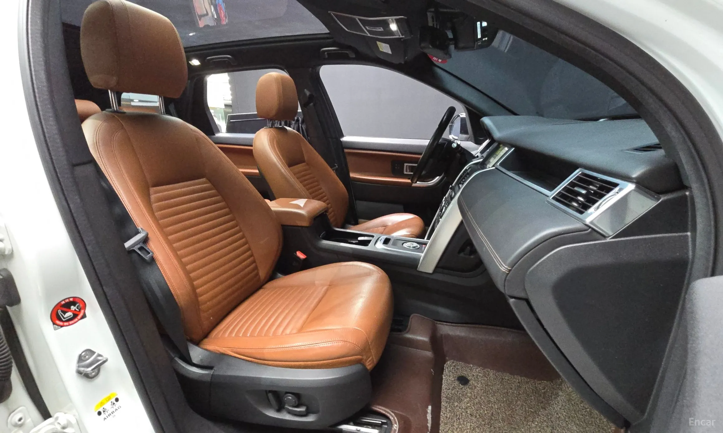 Land Rover Discovery Sports превью 11