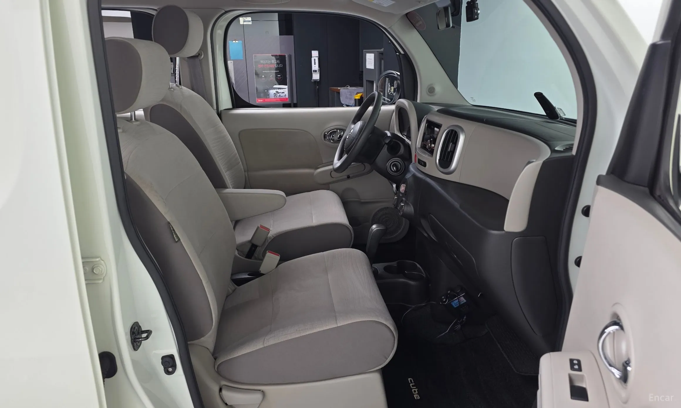 Nissan Cube превью 11