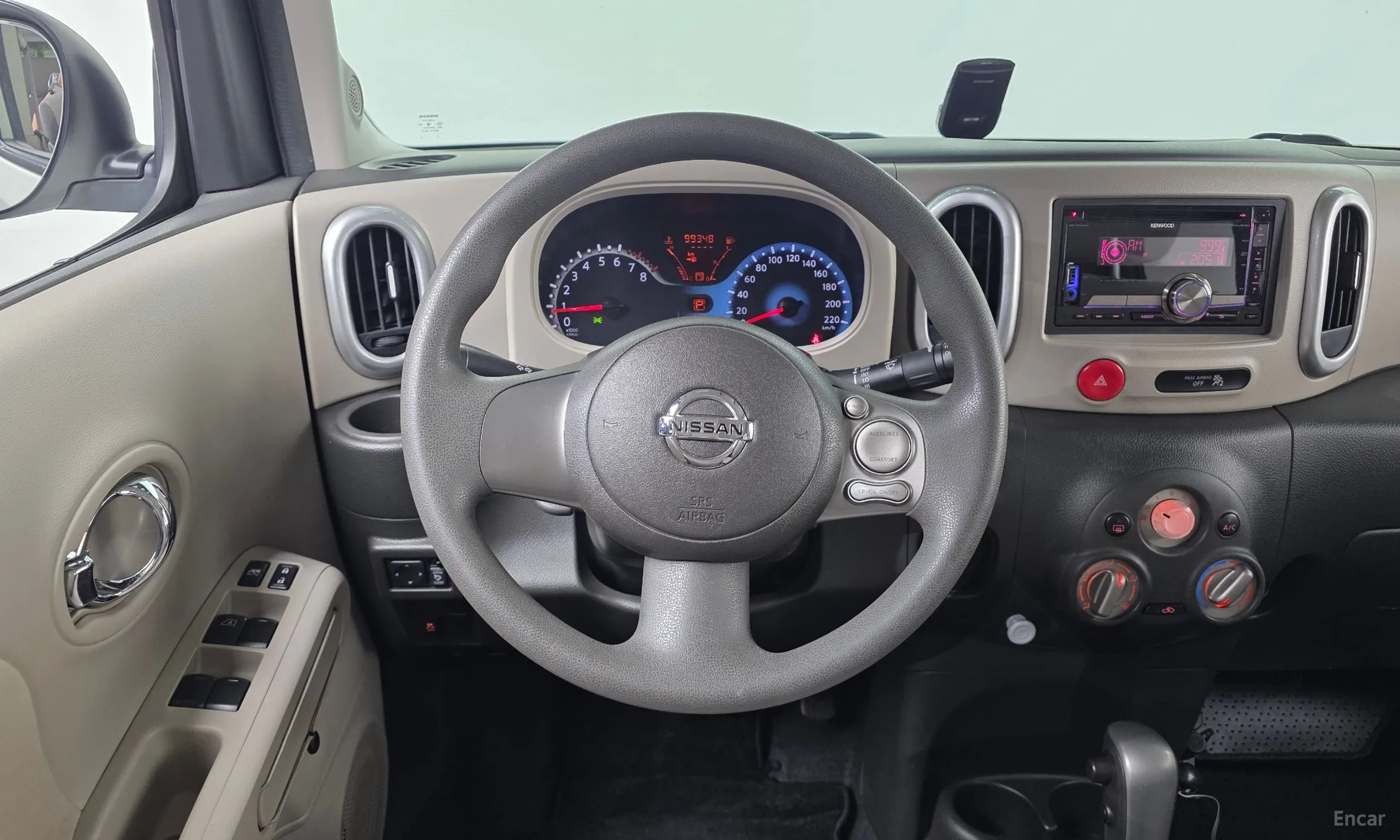 Nissan Cube превью 13
