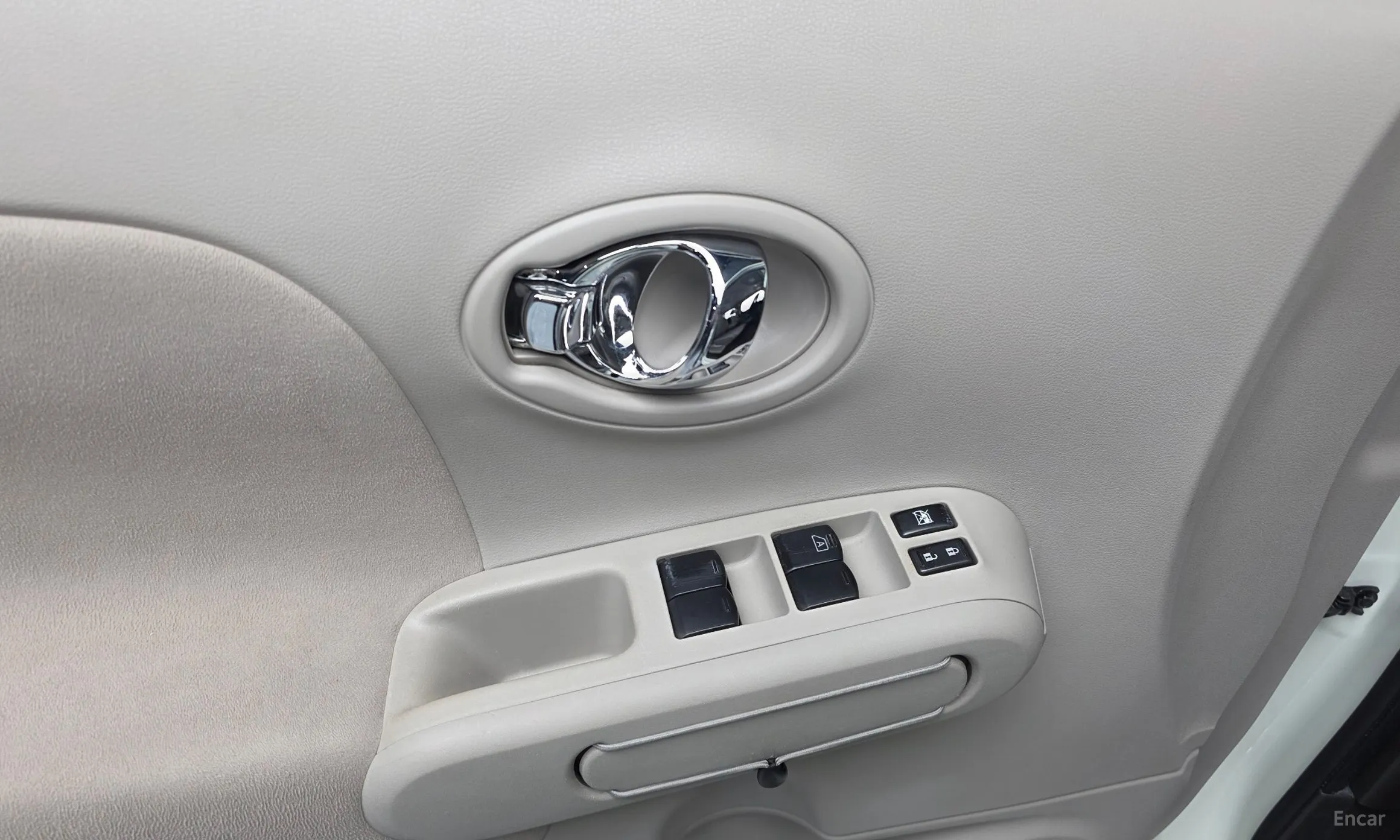 Nissan Cube превью 16