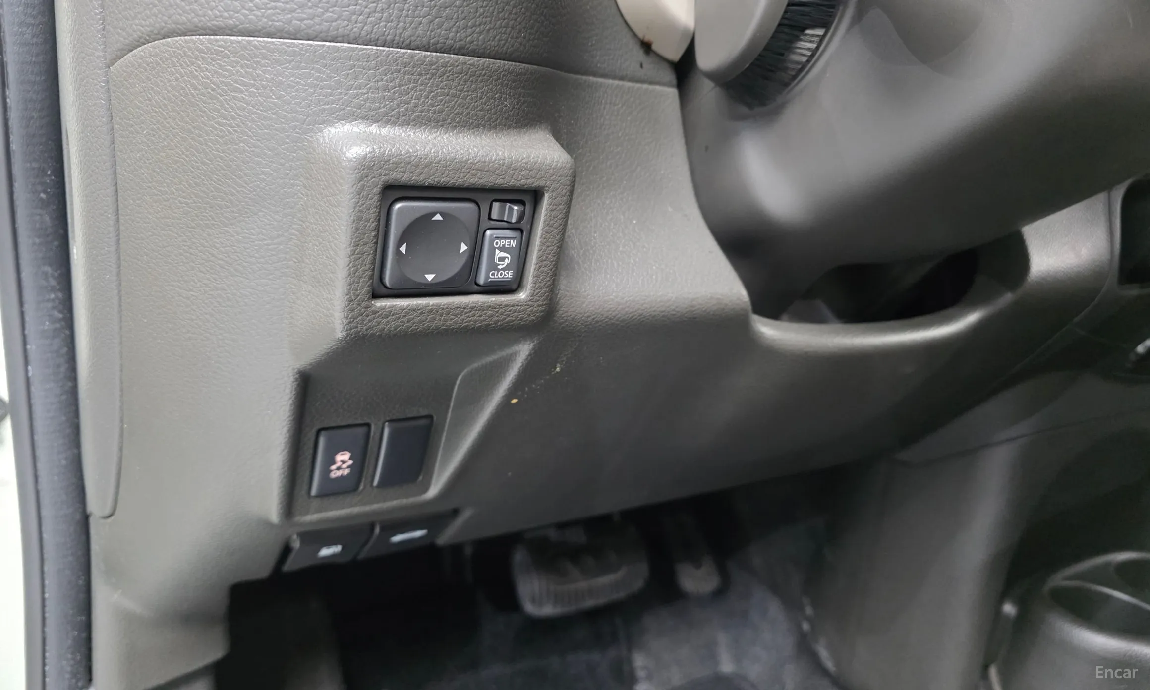 Nissan Cube превью 18