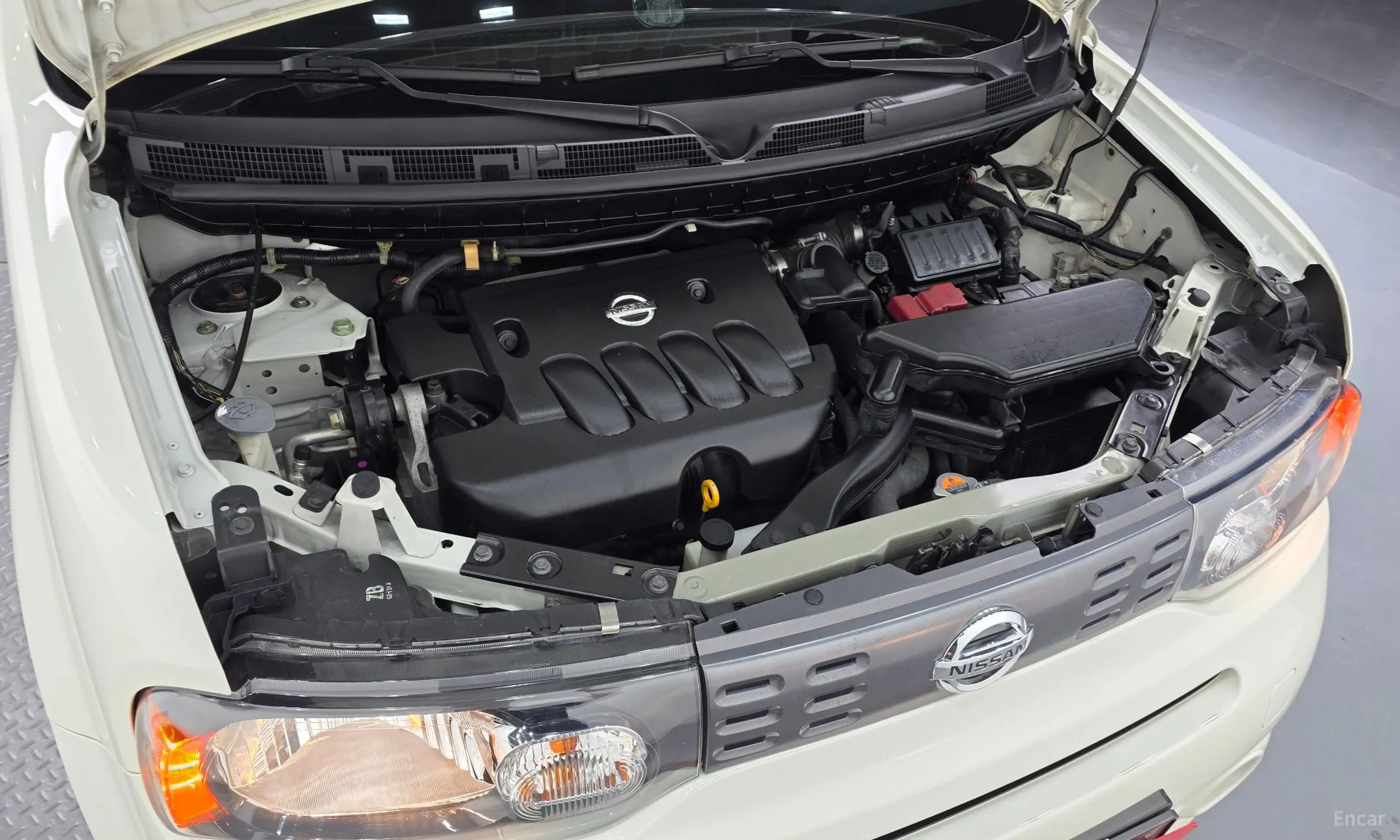 Nissan Cube превью 6
