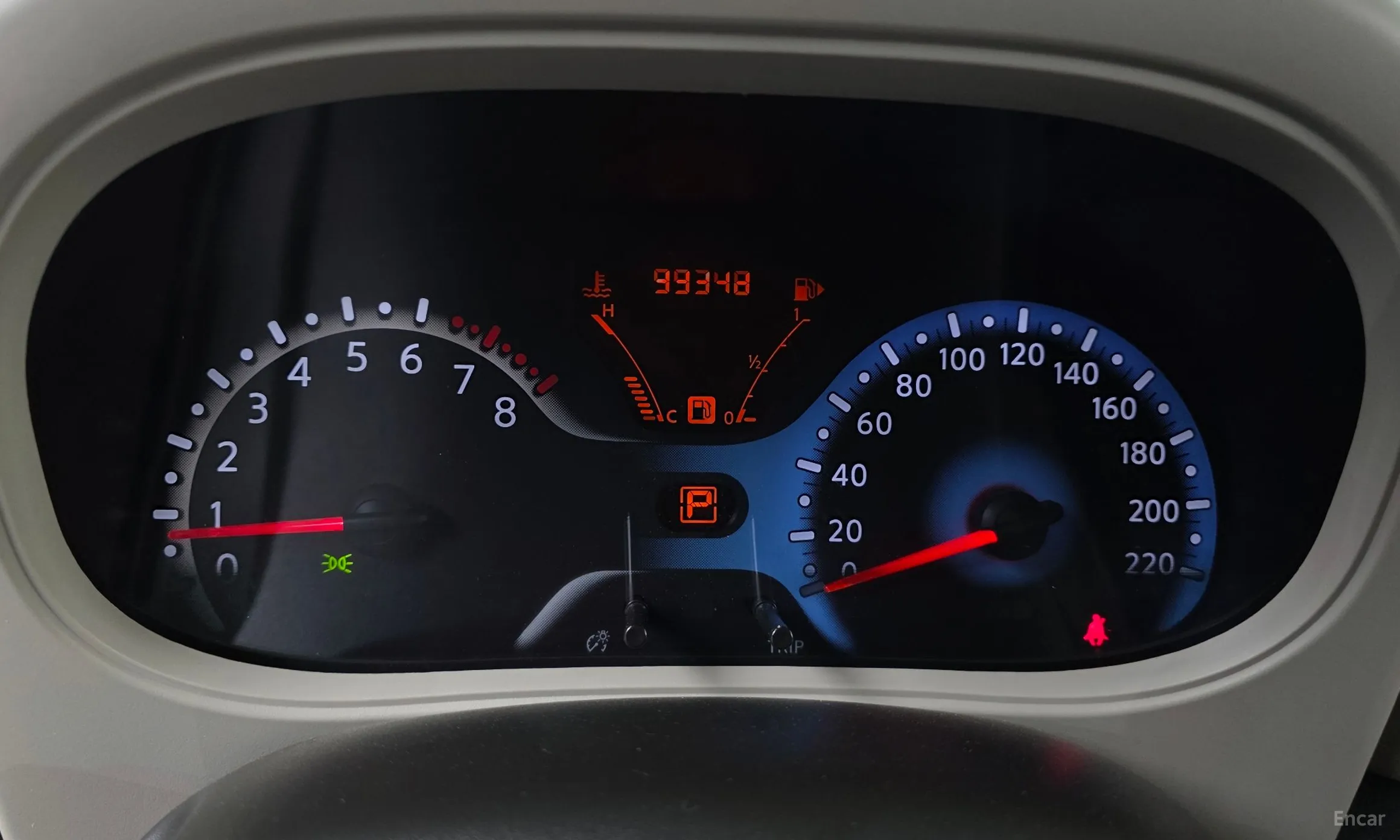 Nissan Cube превью 8