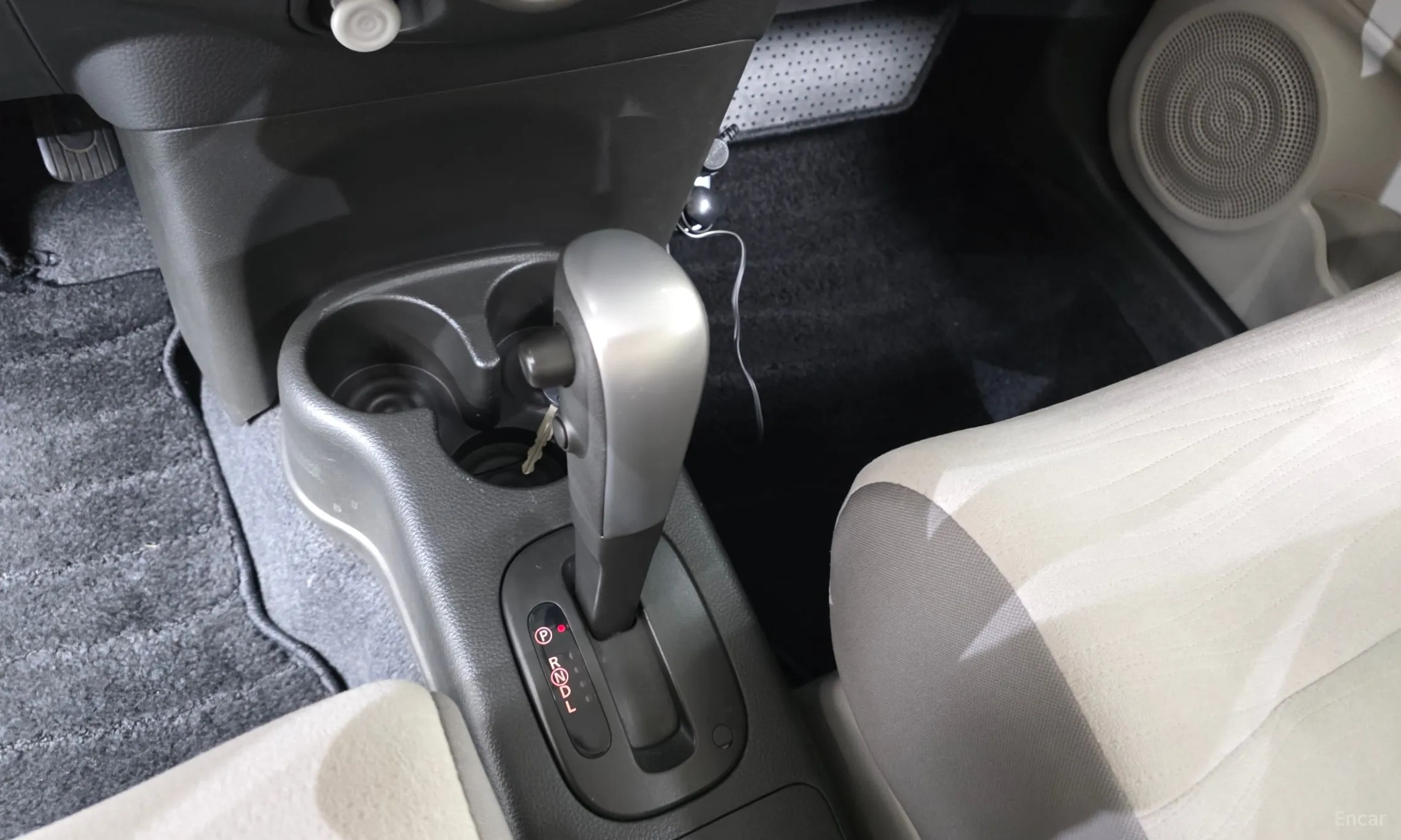 Nissan Cube превью 9