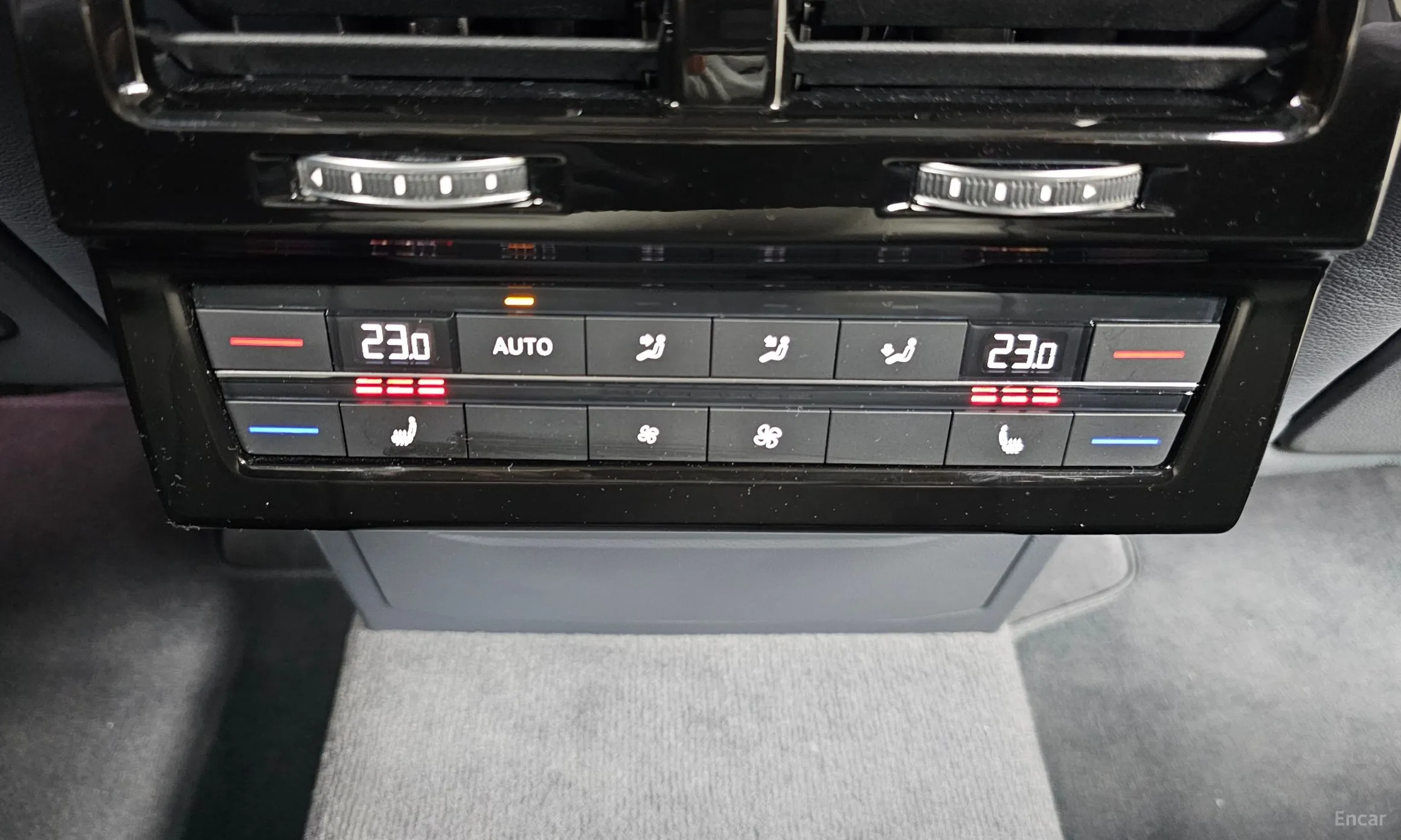 Volkswagen Touareg 3rd Generation превью 18