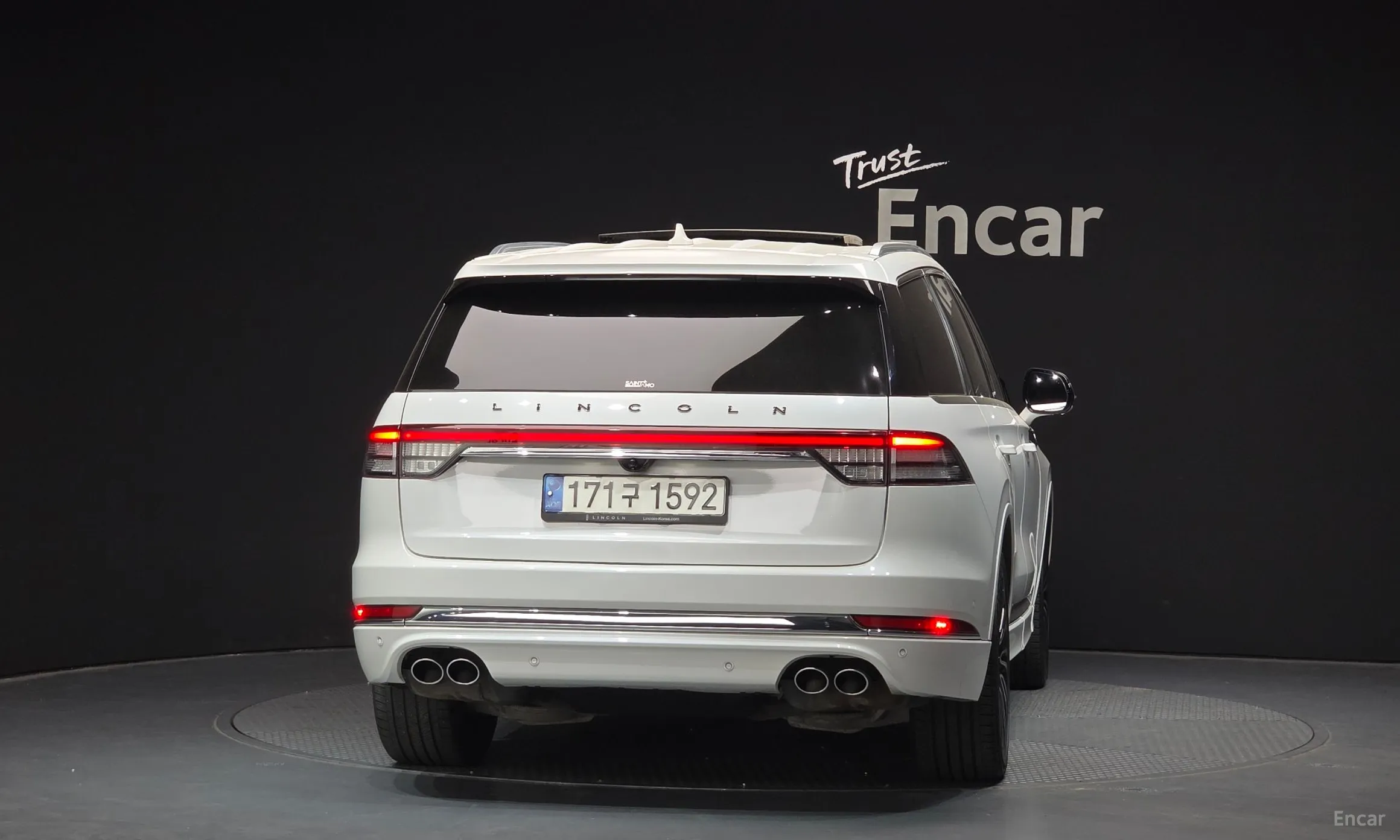 Lincoln Aviator 2nd Generation превью 4