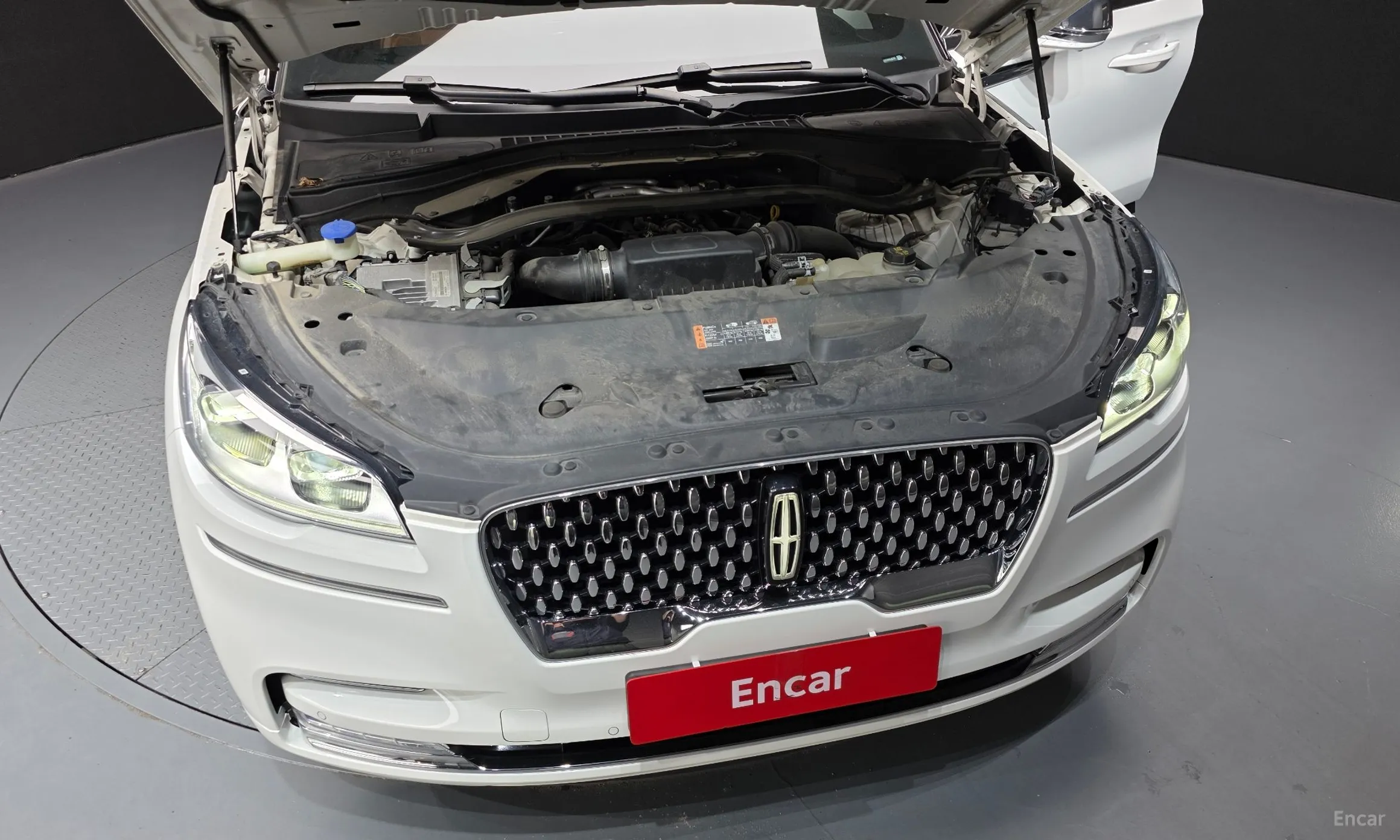 Lincoln Aviator 2nd Generation превью 6