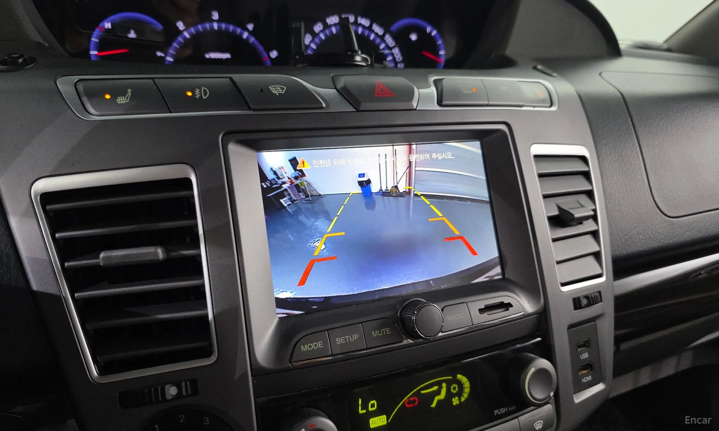 KG Mobility (SsangYong) Korando Turismo превью 18