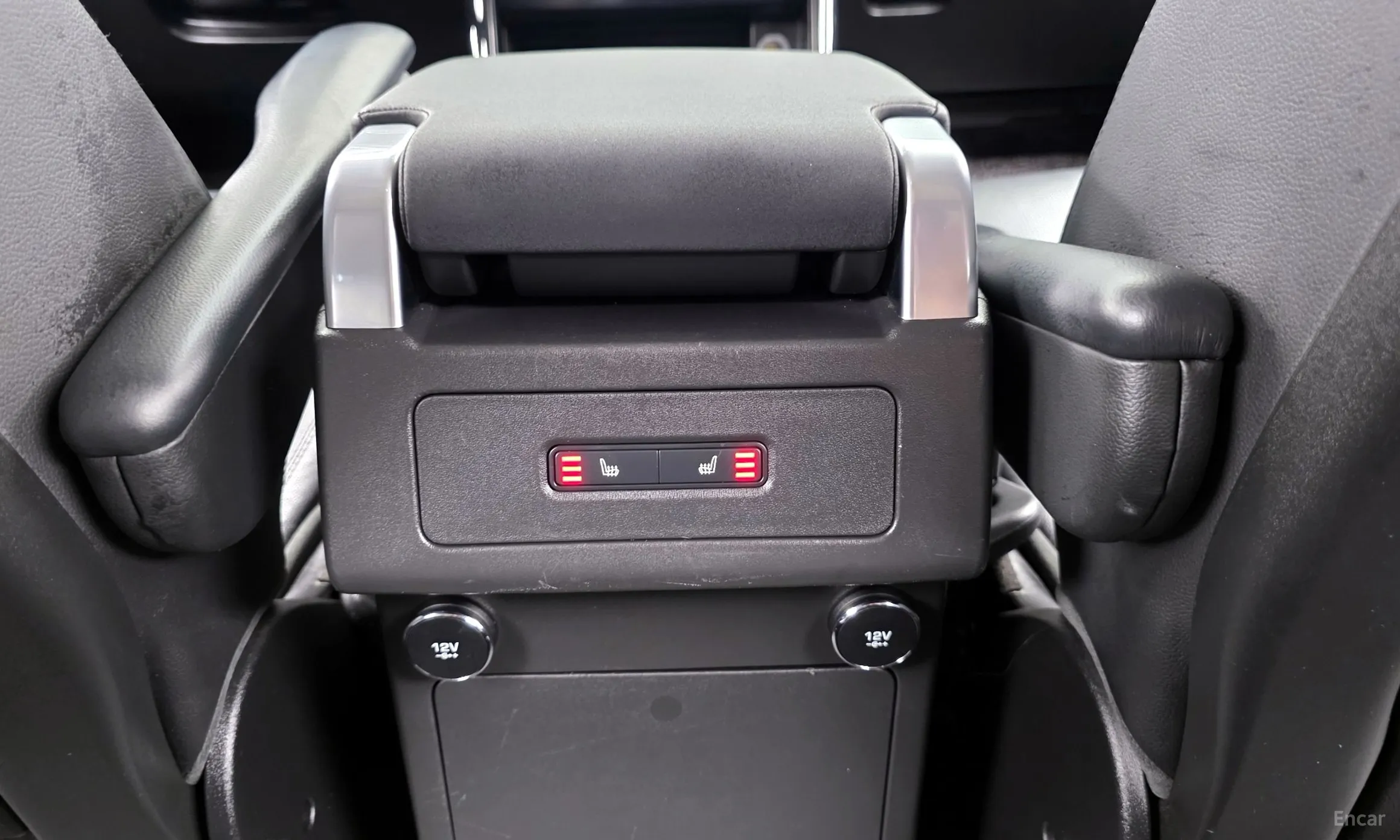 Land Rover Discovery 5 превью 18