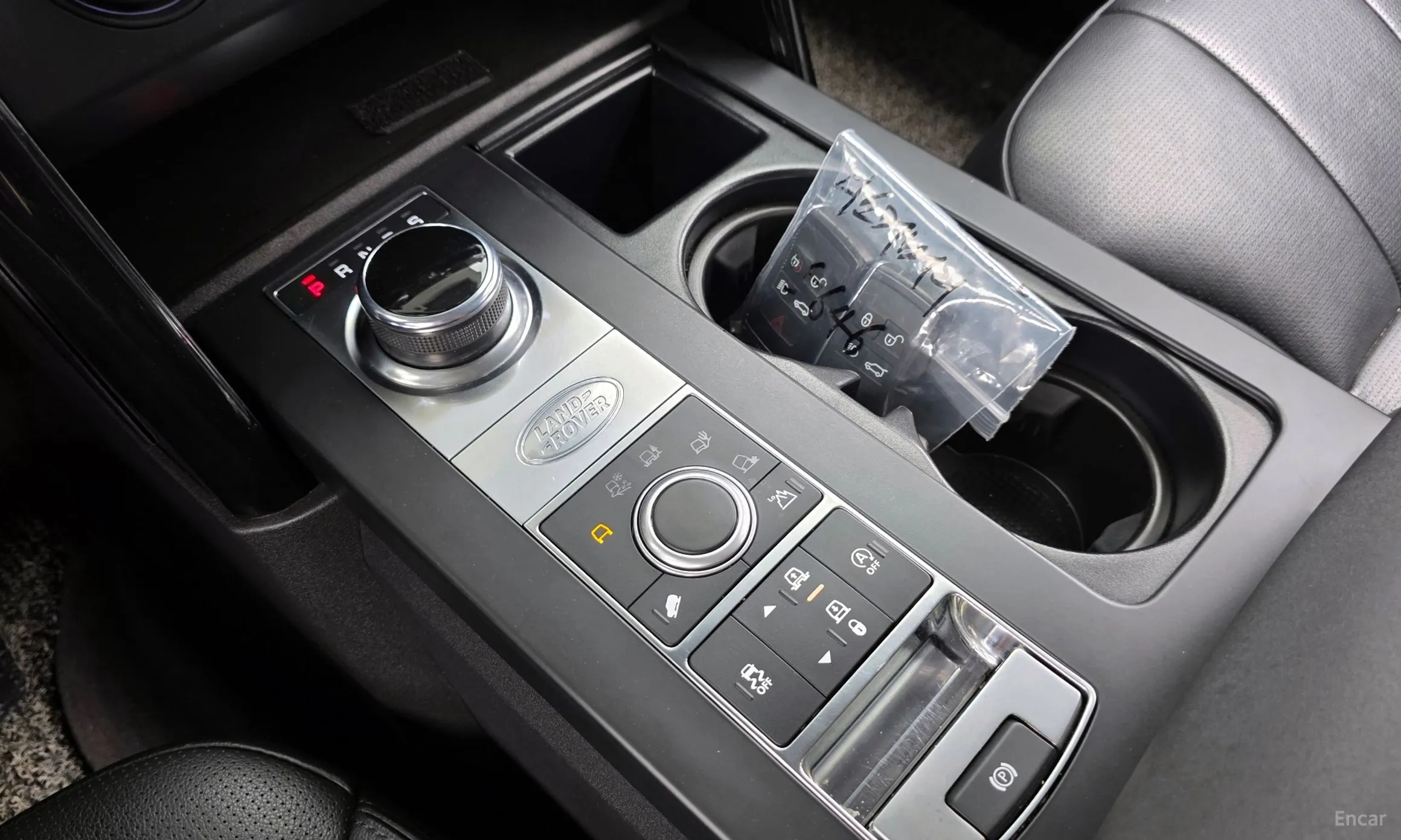 Land Rover Discovery 5 превью 9