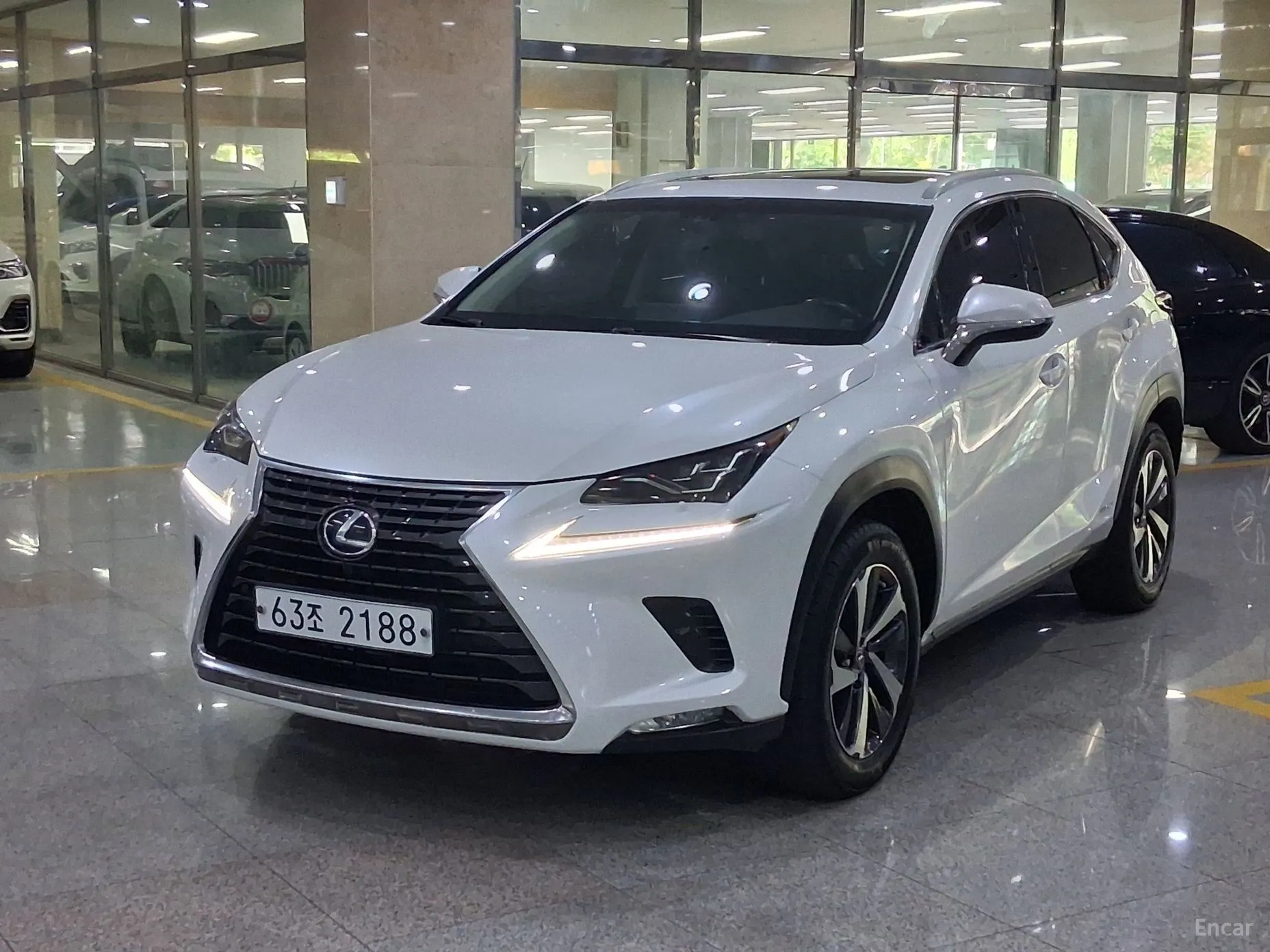Lexus NX300h