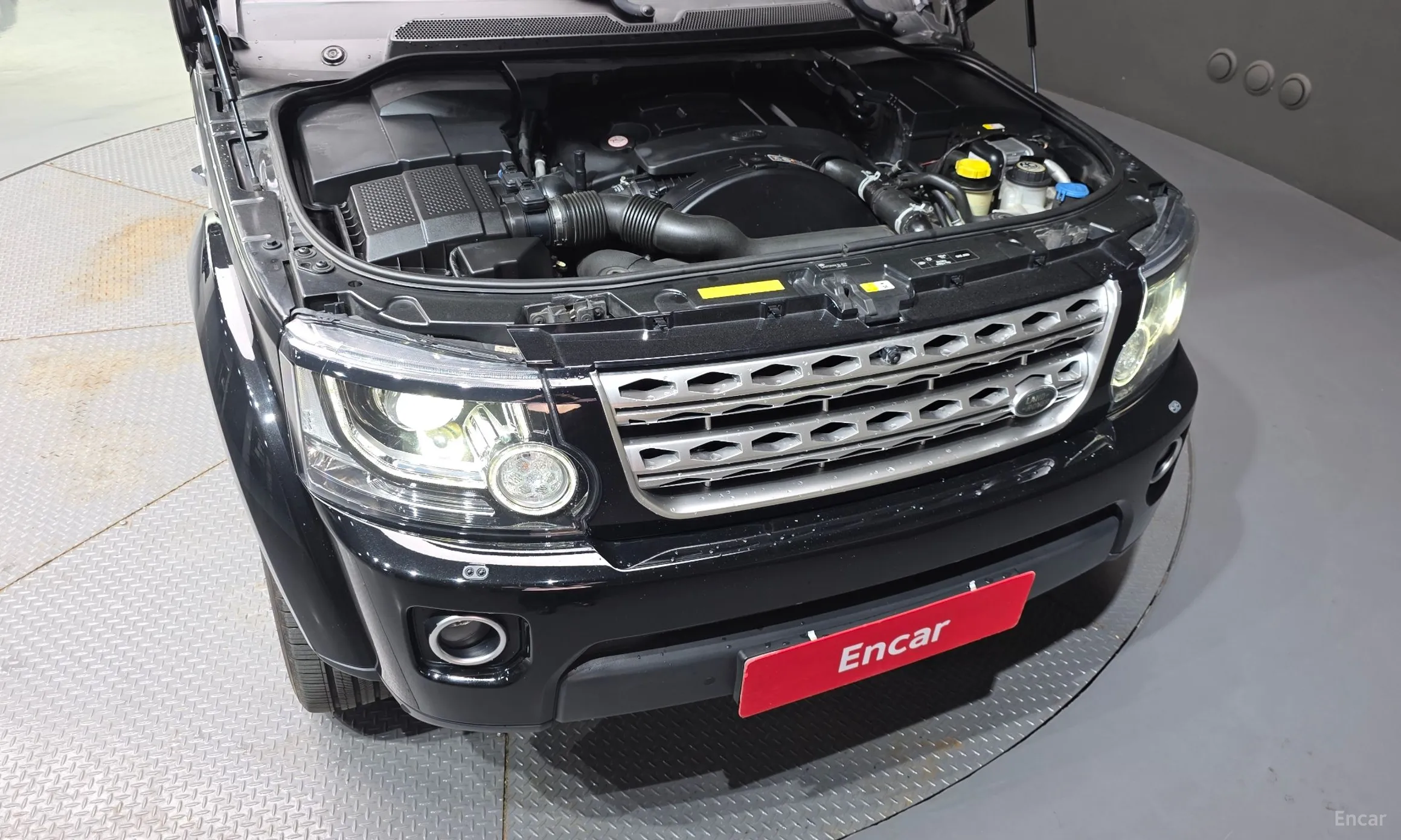 Land Rover Discovery 4 превью 6