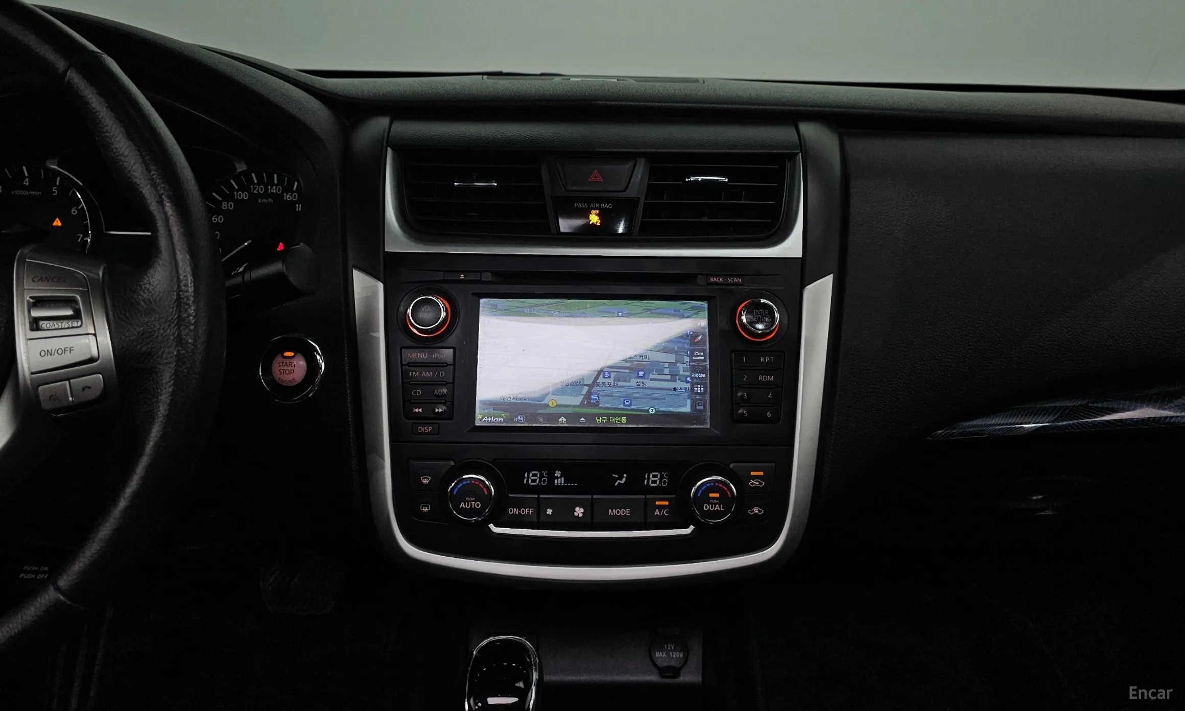 Nissan Altima превью 13