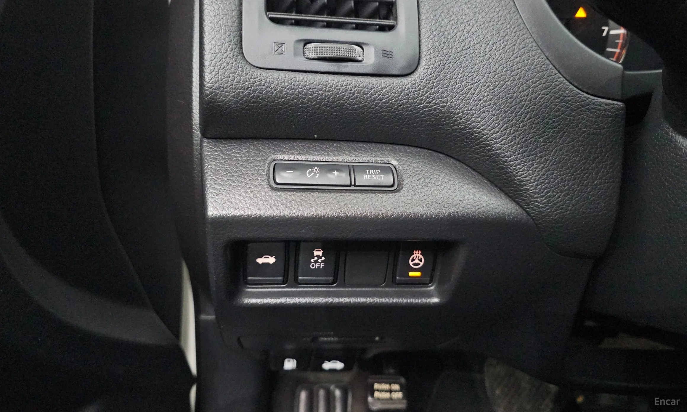 Nissan Altima превью 17