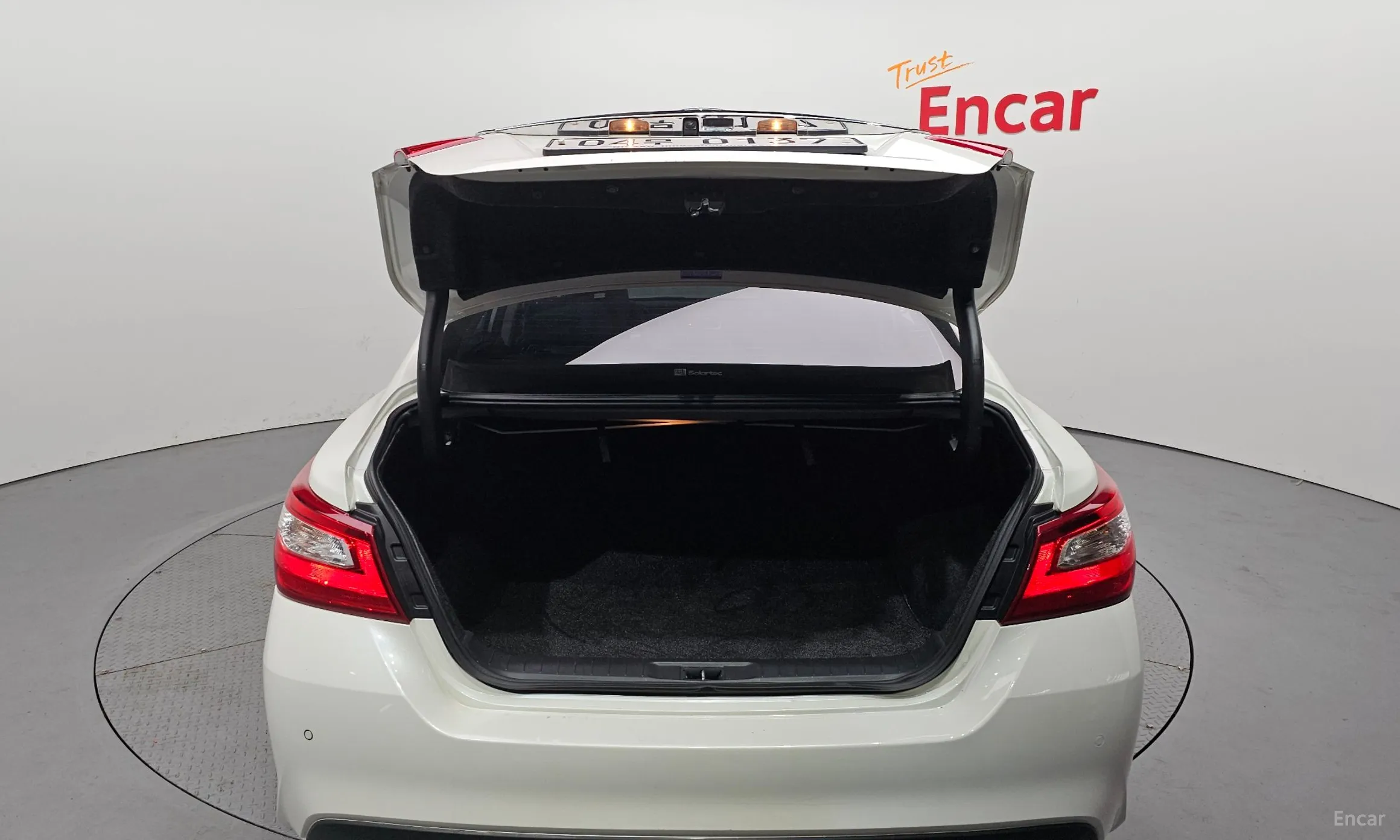 Nissan Altima превью 20