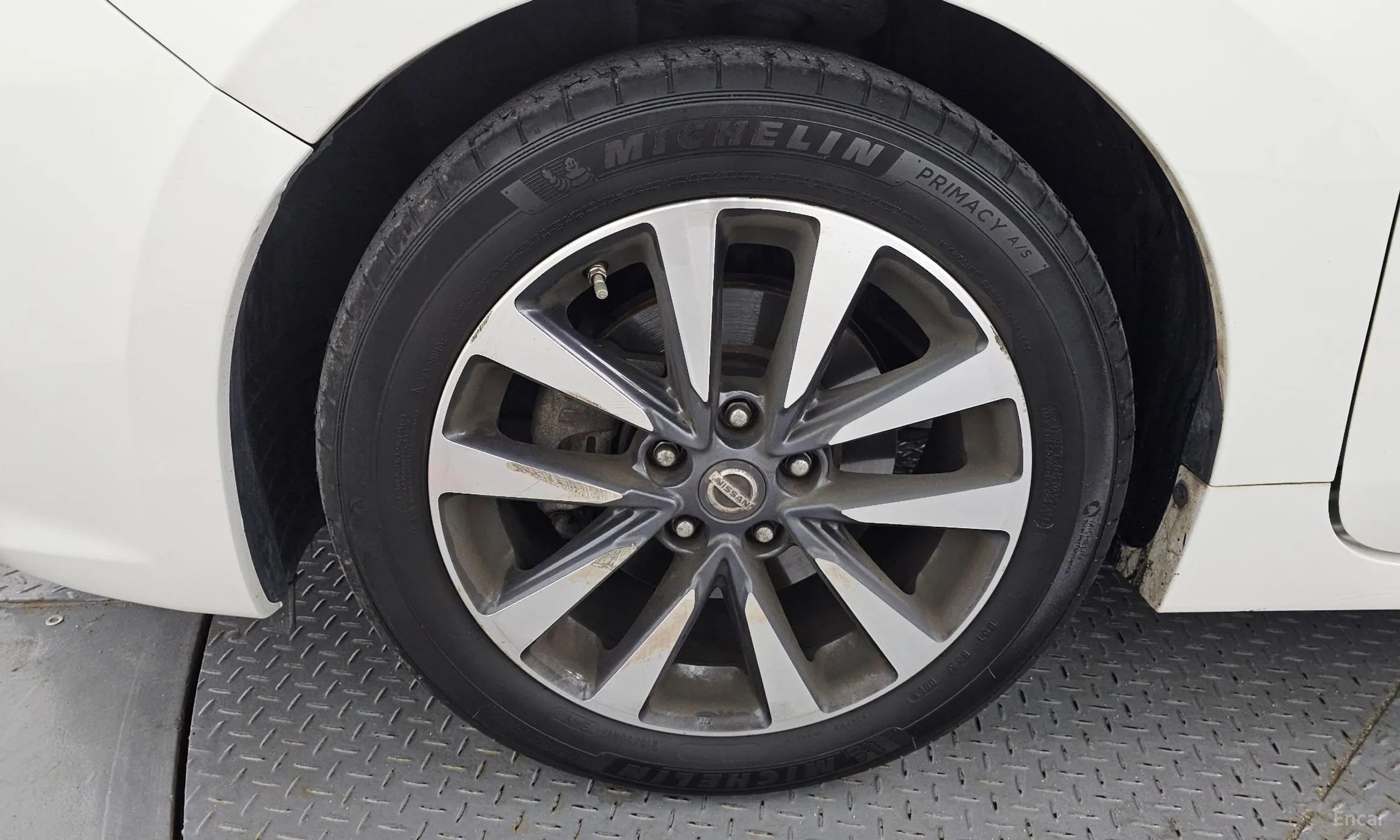 Nissan Altima превью 5