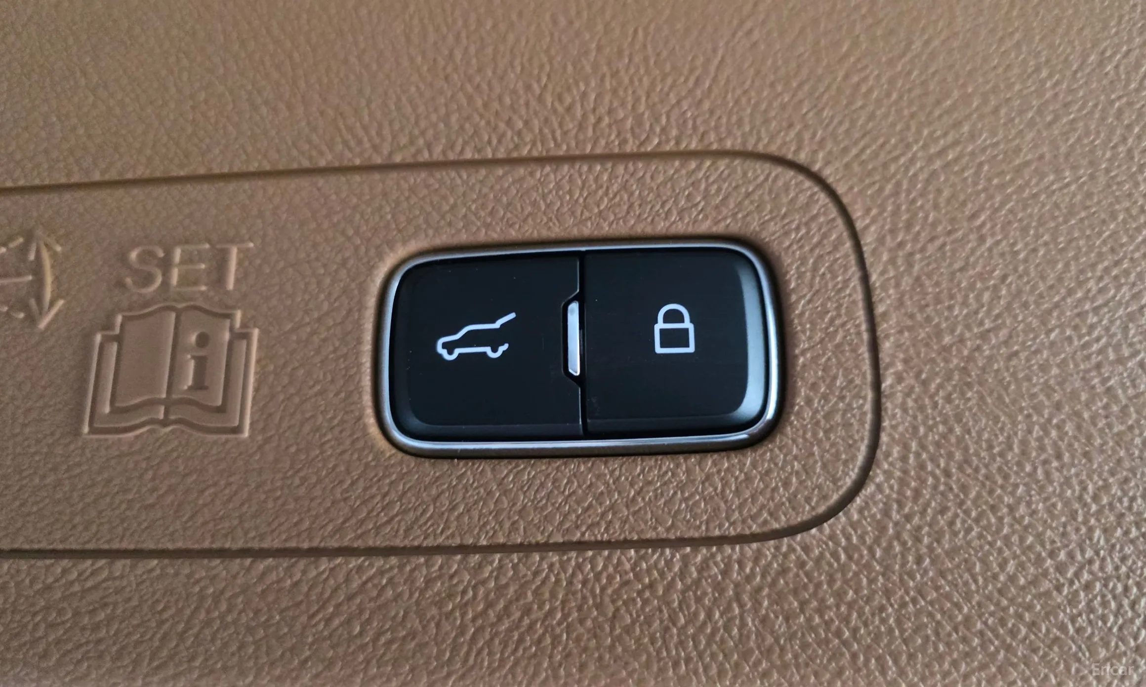 Lincoln Aviator 2nd Generation превью 18