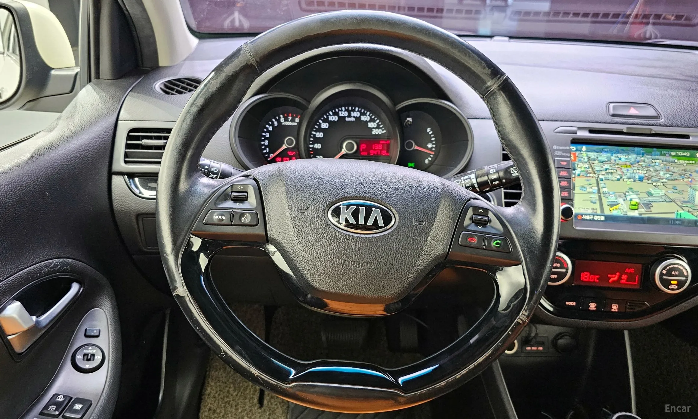 Kia morning превью 13