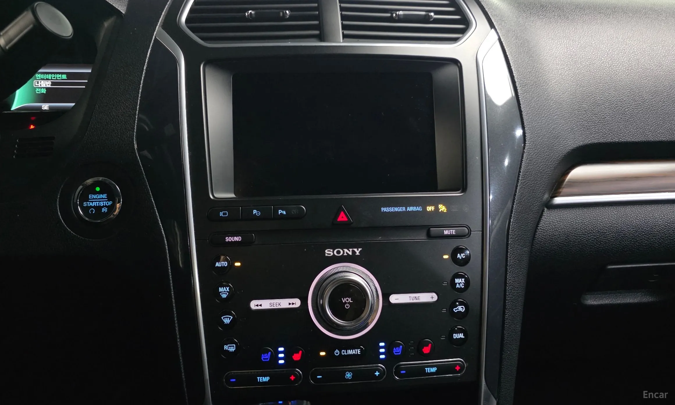 Ford Explorer превью 13