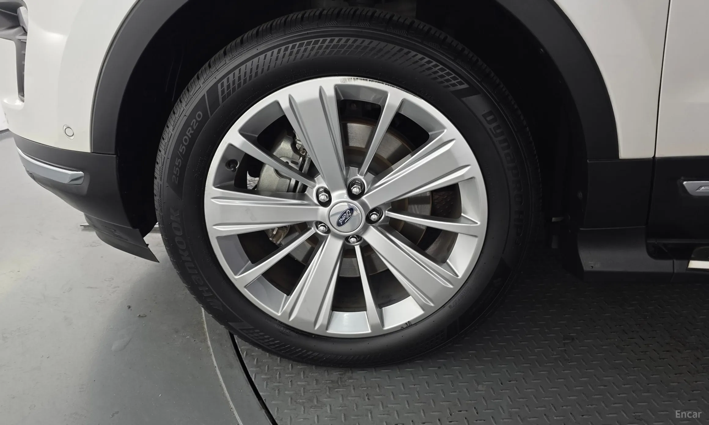 Ford Explorer превью 5