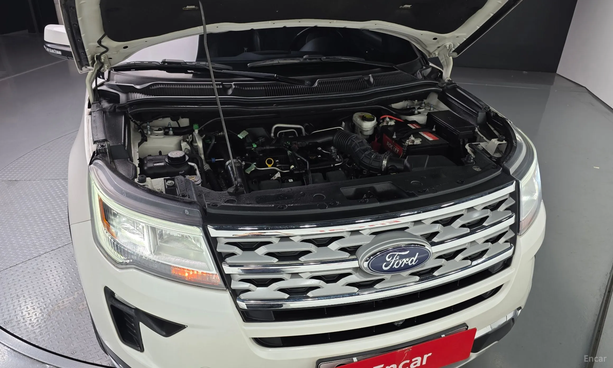 Ford Explorer превью 6