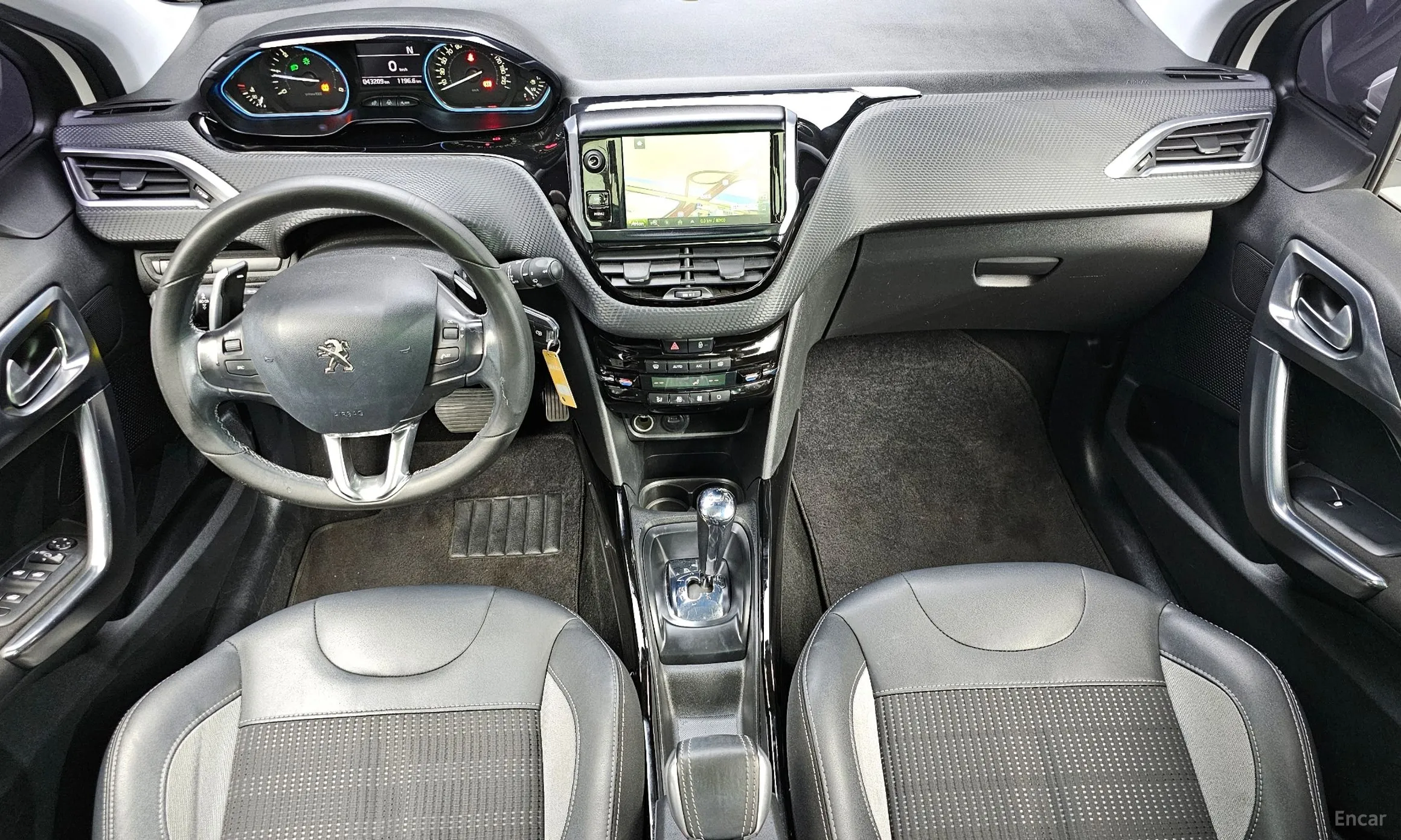 Peugeot 2008. превью 7