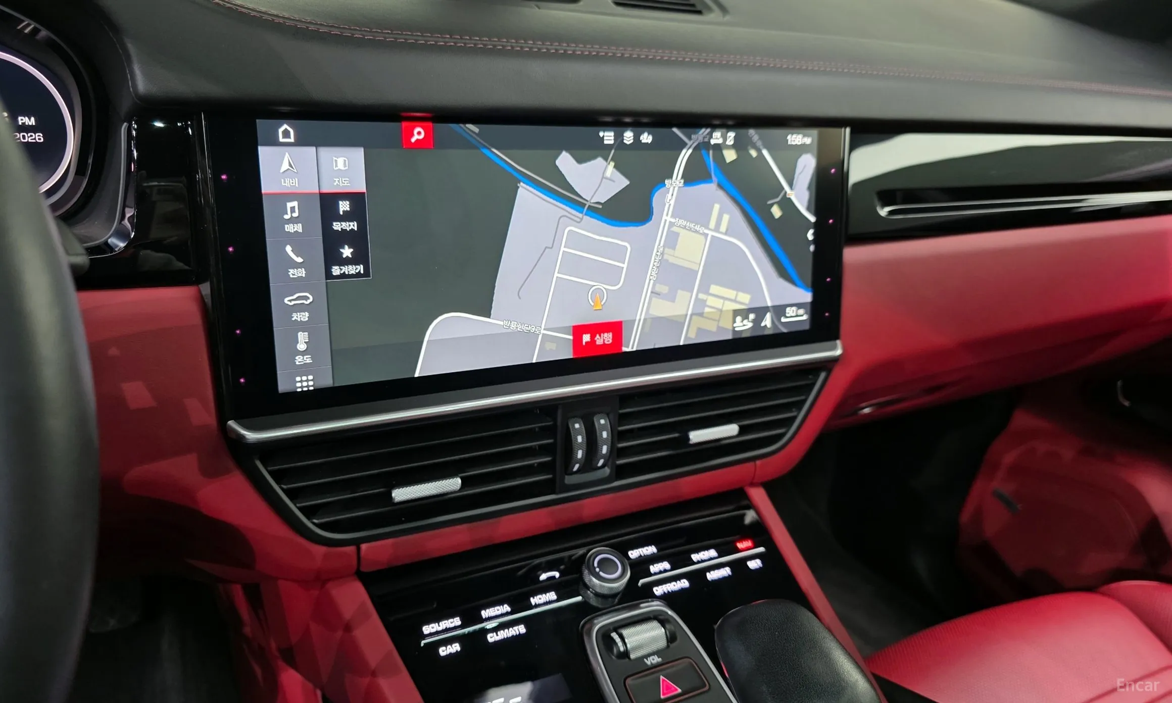 Porsche Cayenne (PO536) превью 14