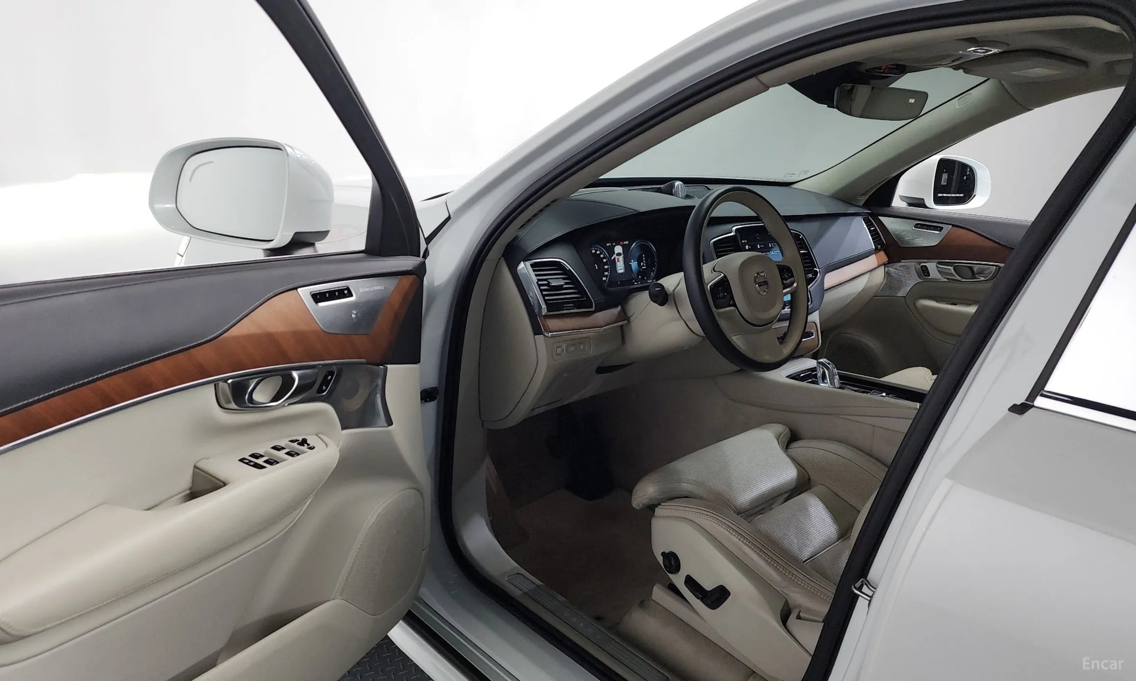 Volvo XC90 Gen 2 превью 10