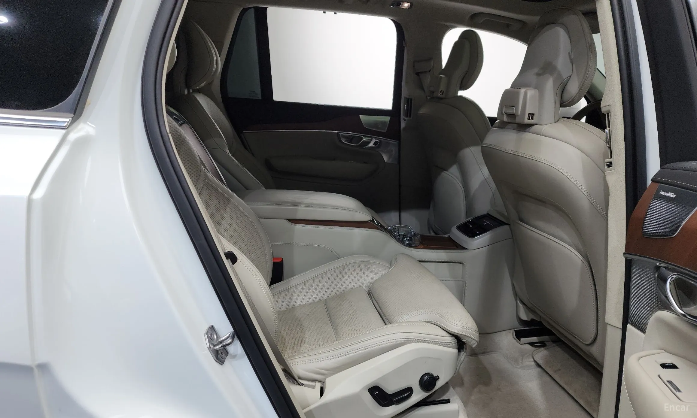Volvo XC90 Gen 2 превью 12