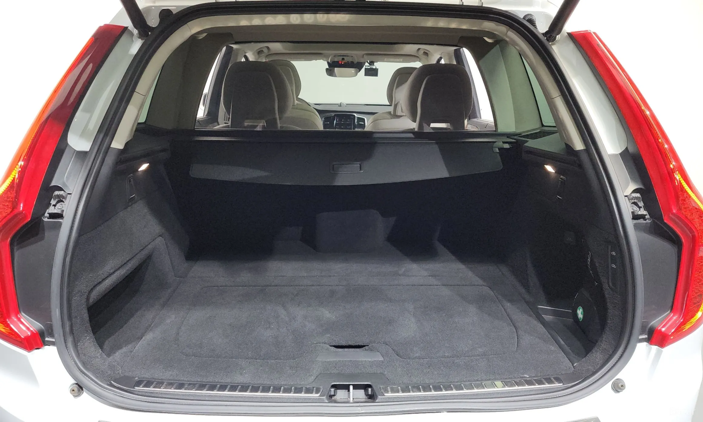 Volvo XC90 Gen 2 превью 20