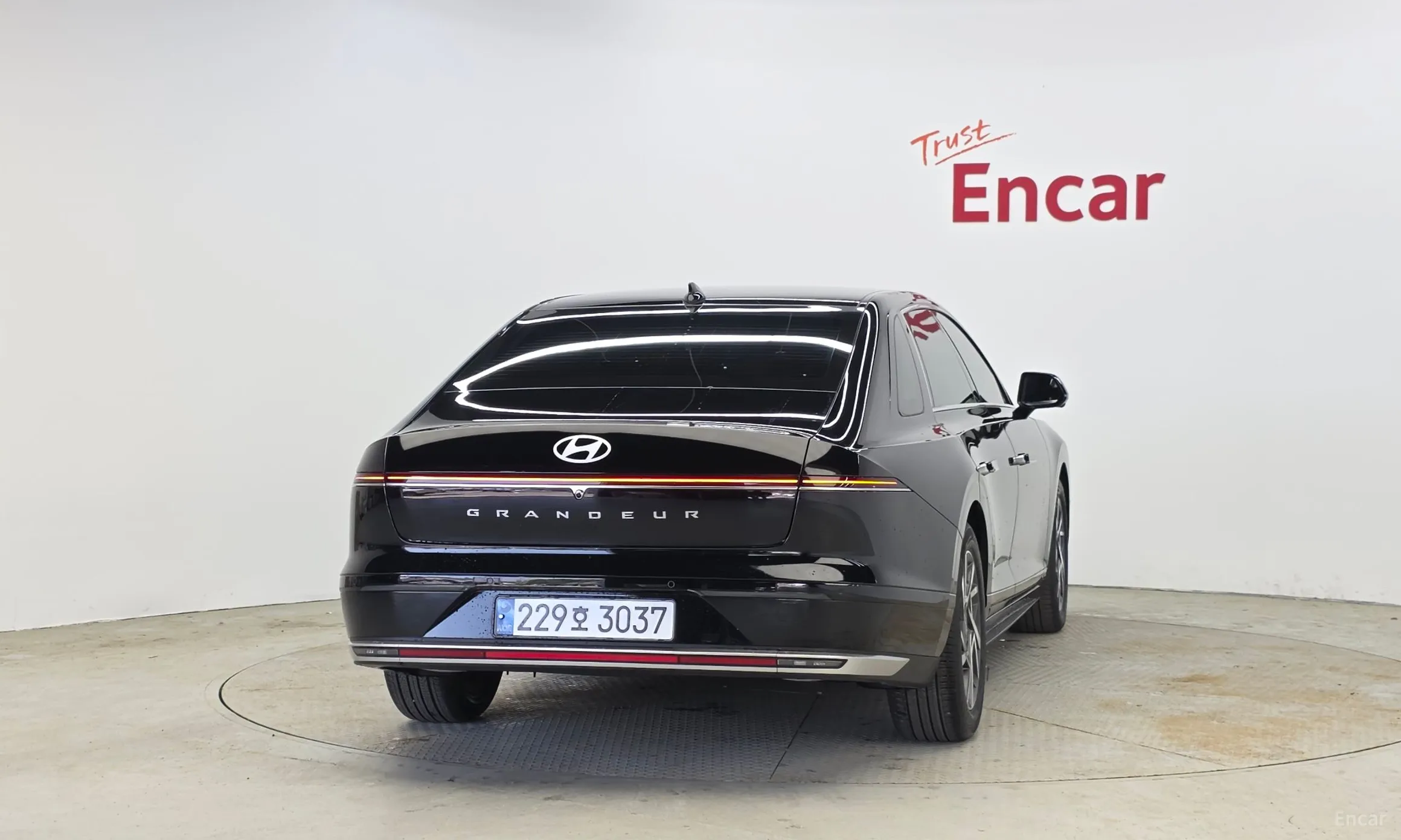 Hyundai Grandeur (GN7) превью 4