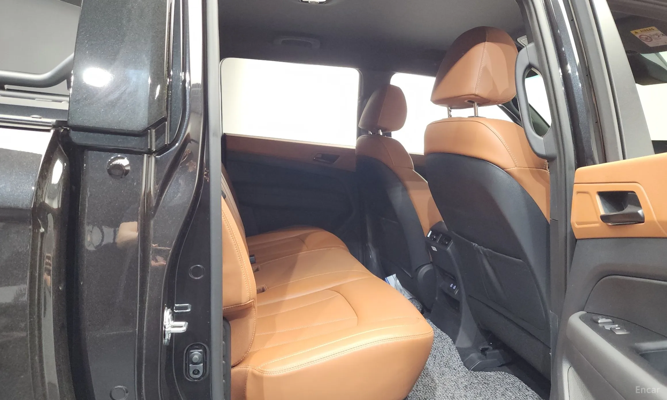 KG Mobility (SsangYong) Musso (Q300) превью 11