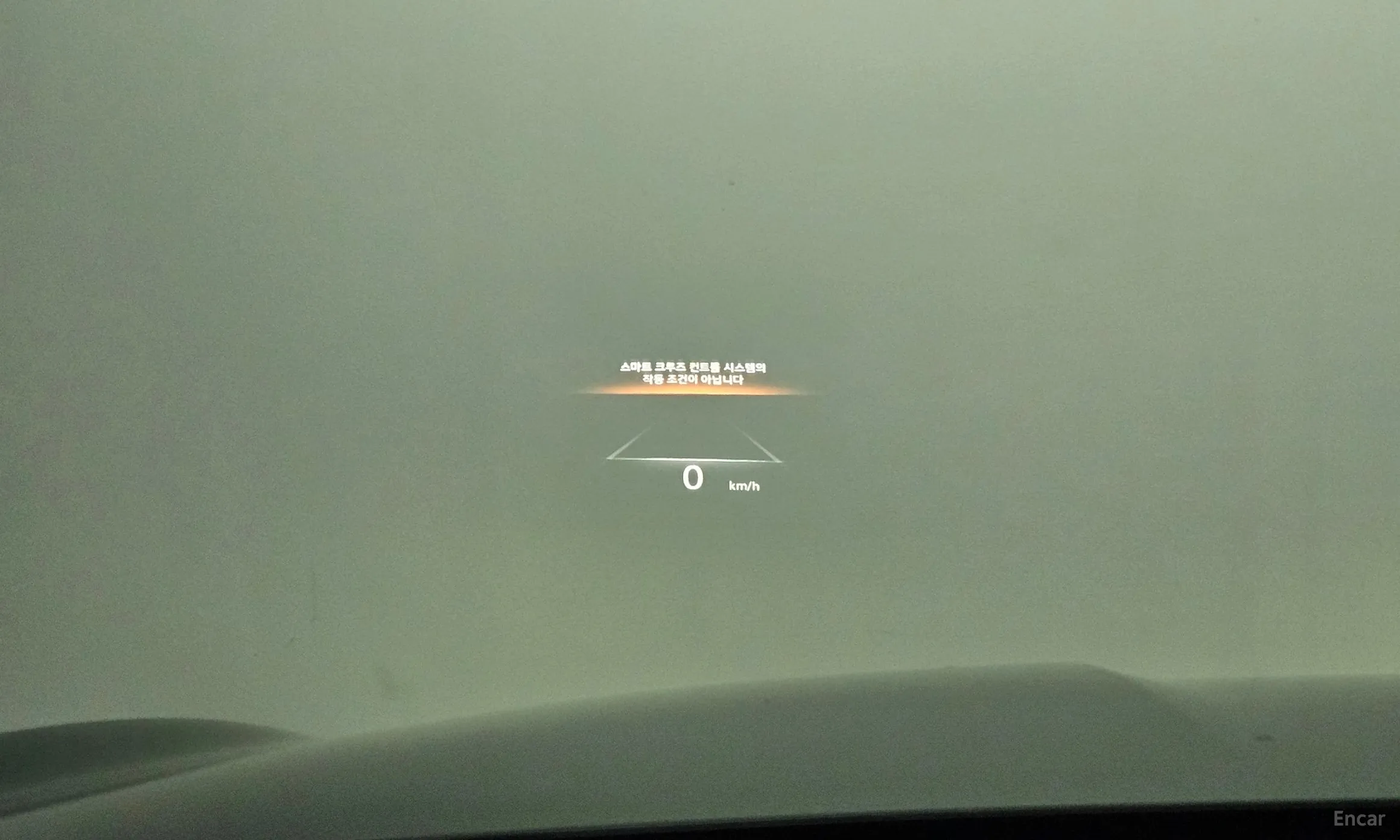 Genesis GV70 превью 17